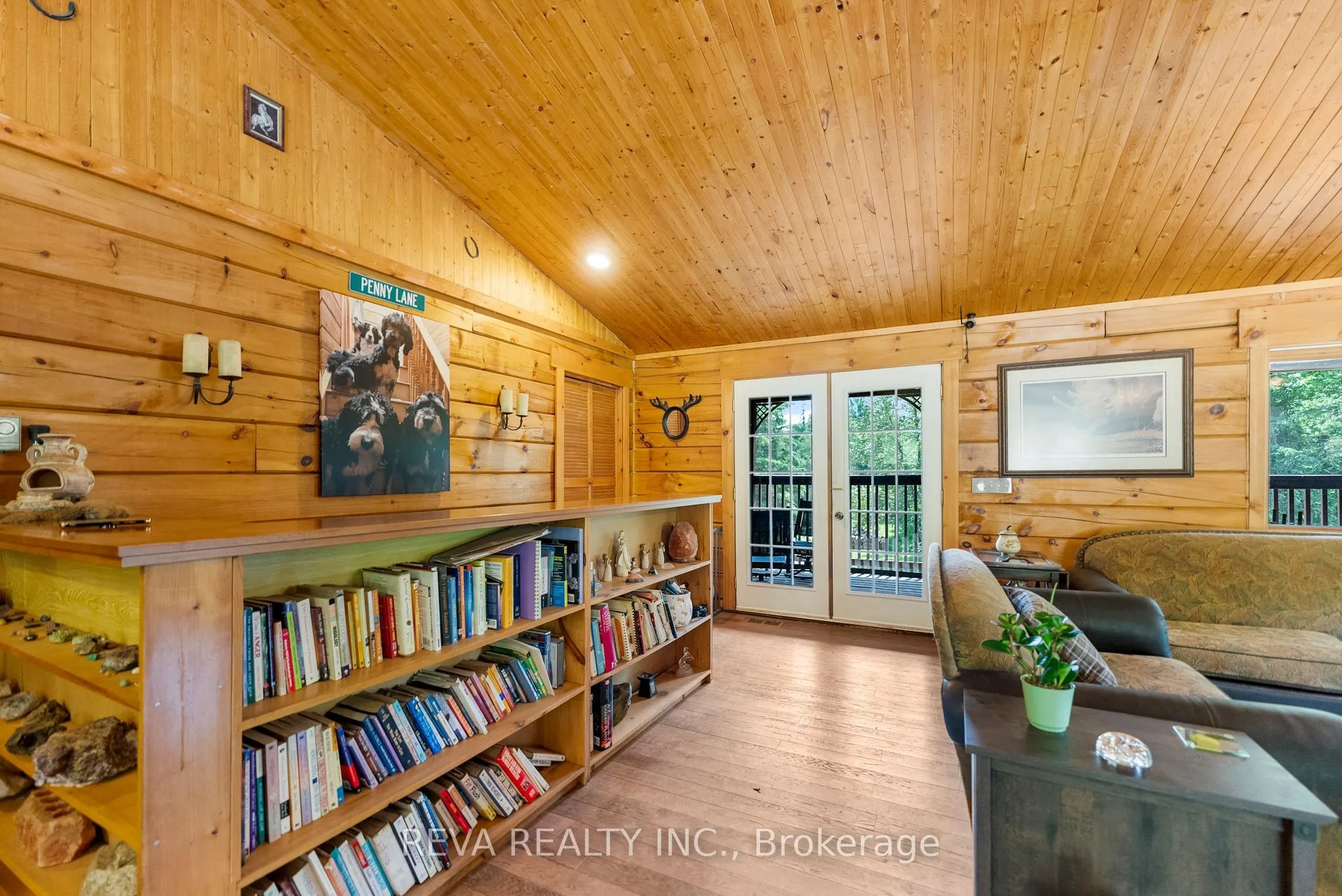 902 North Baptiste Lake Road