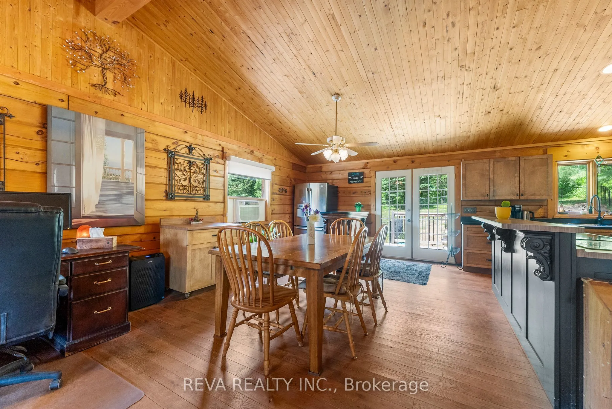902 North Baptiste Lake Road