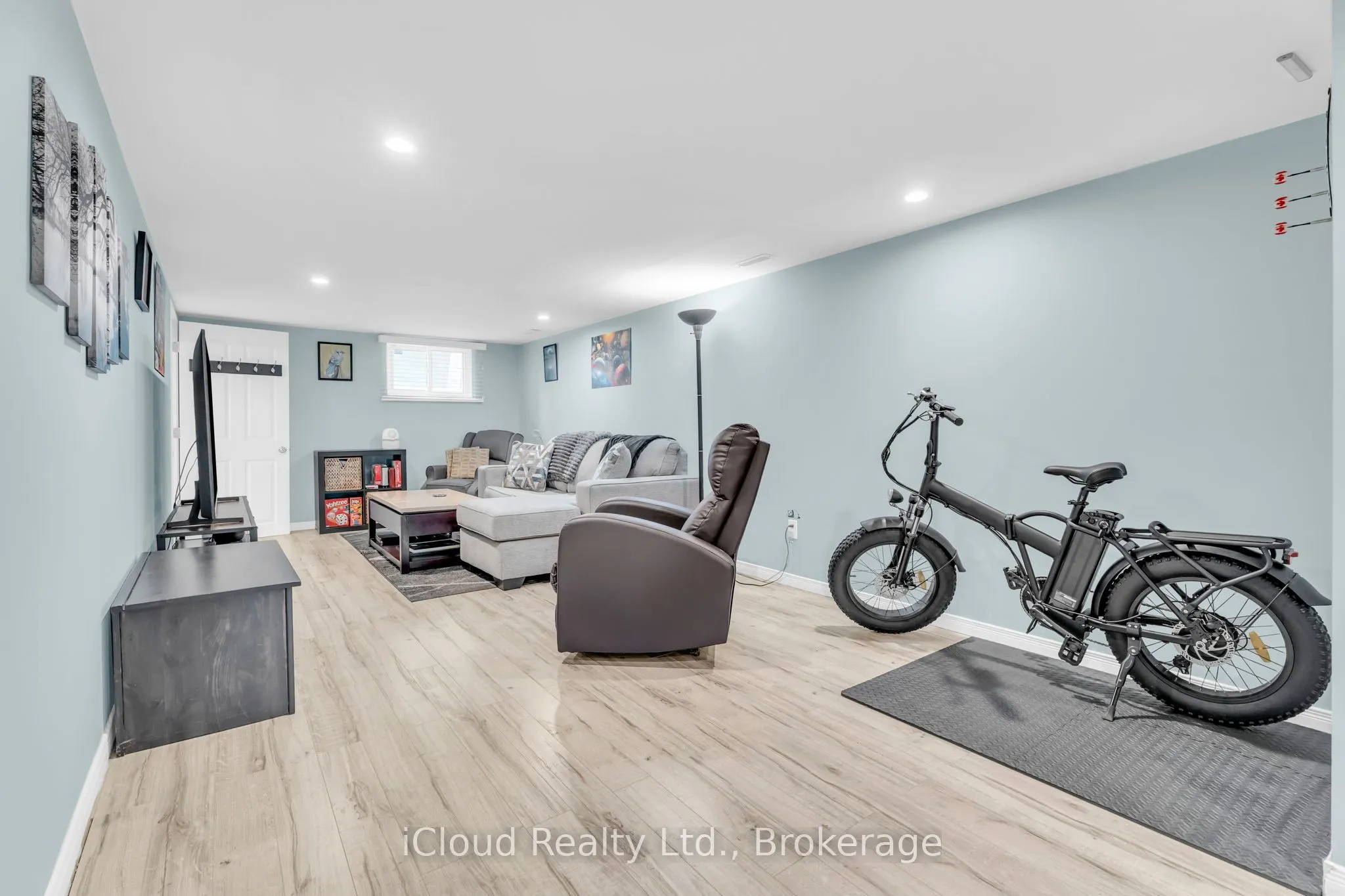 76 Keats Drive