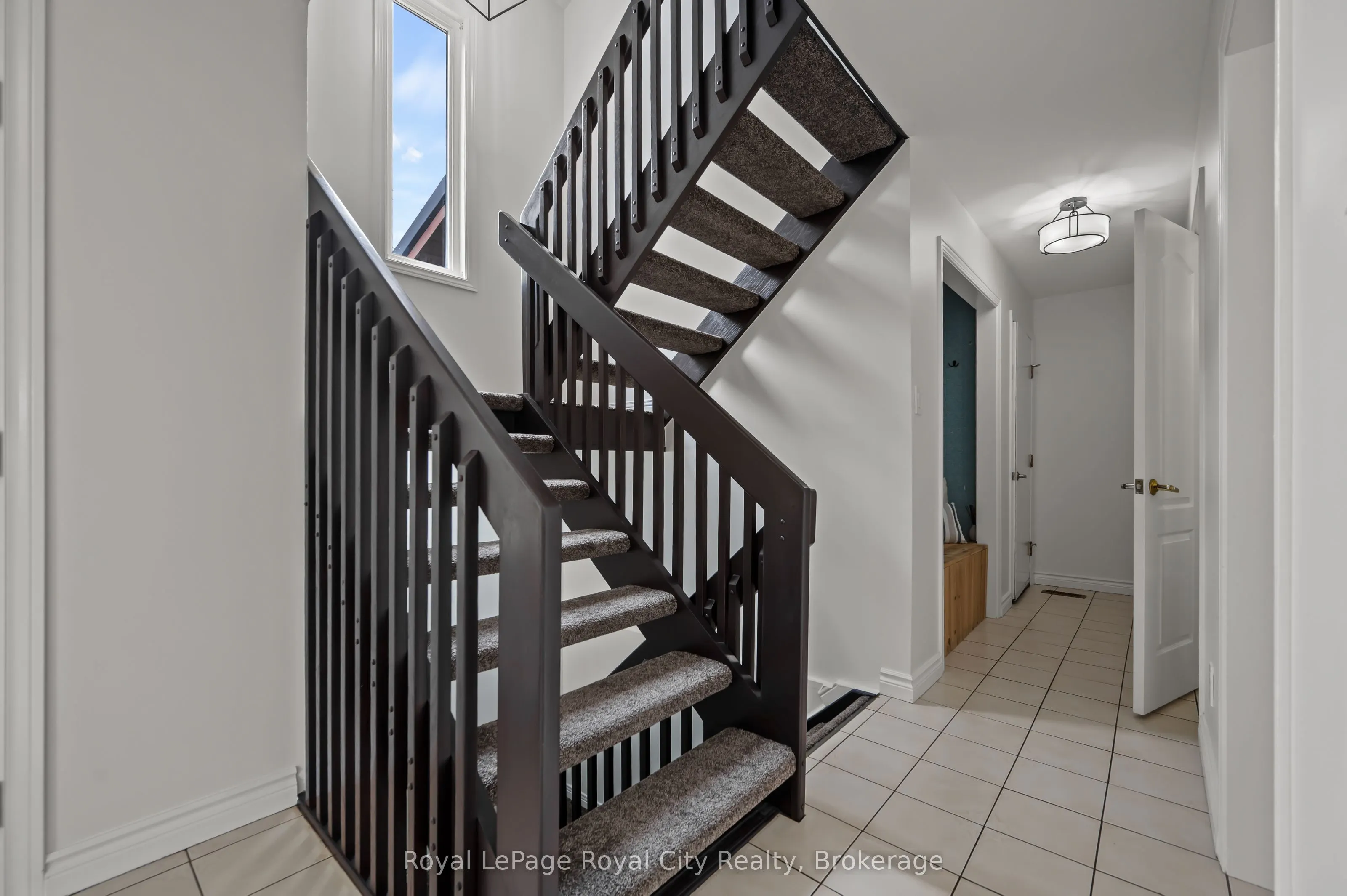 306 Imperial Road S