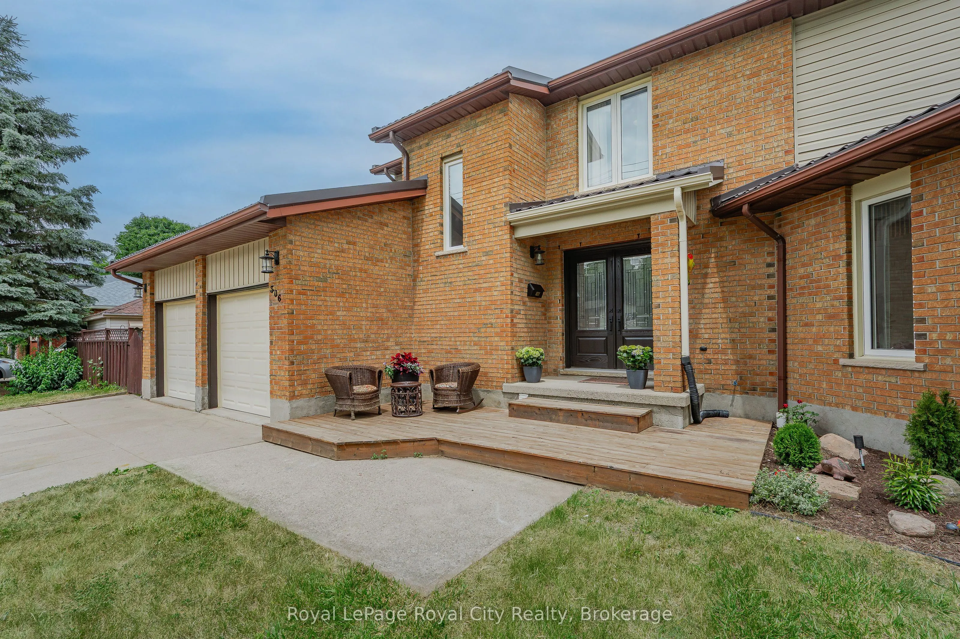 306 Imperial Road S