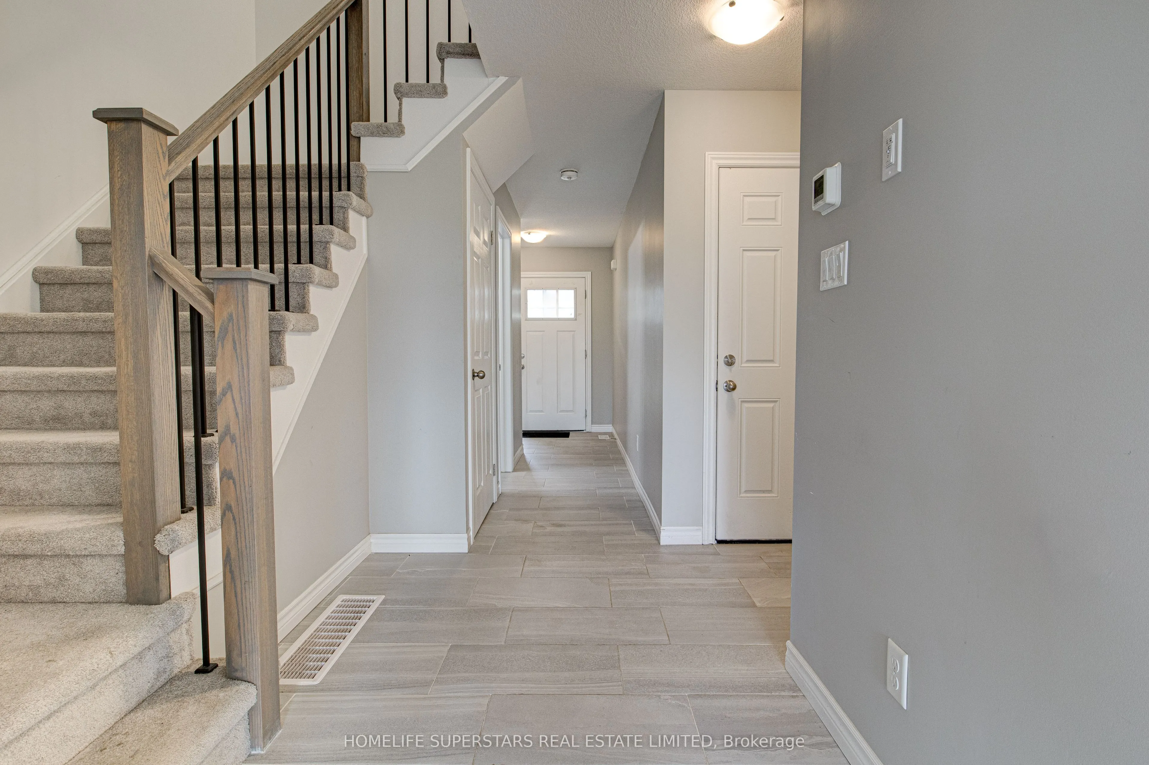 33 Woodedge Circle