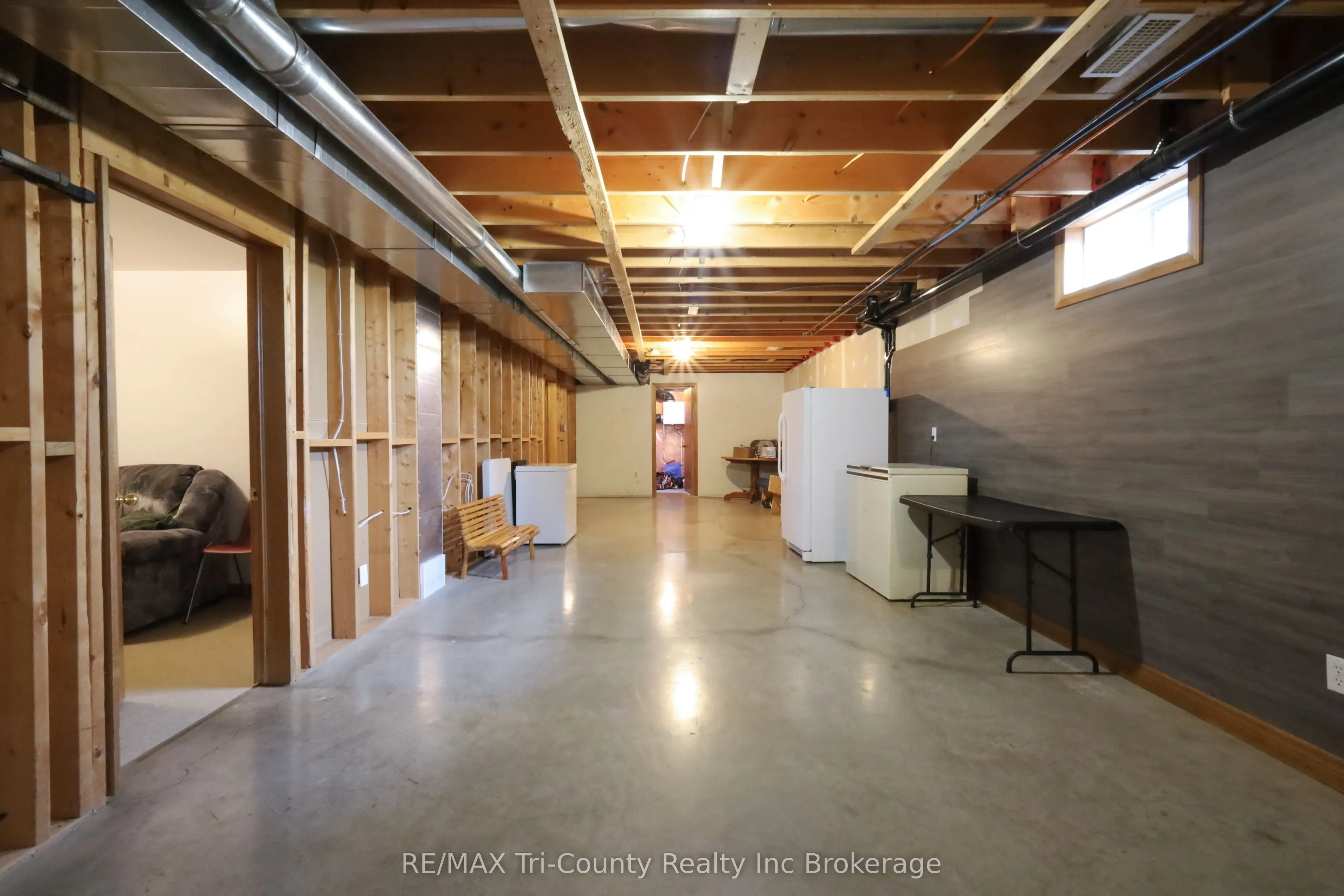 1728 1st Concession ENR Road