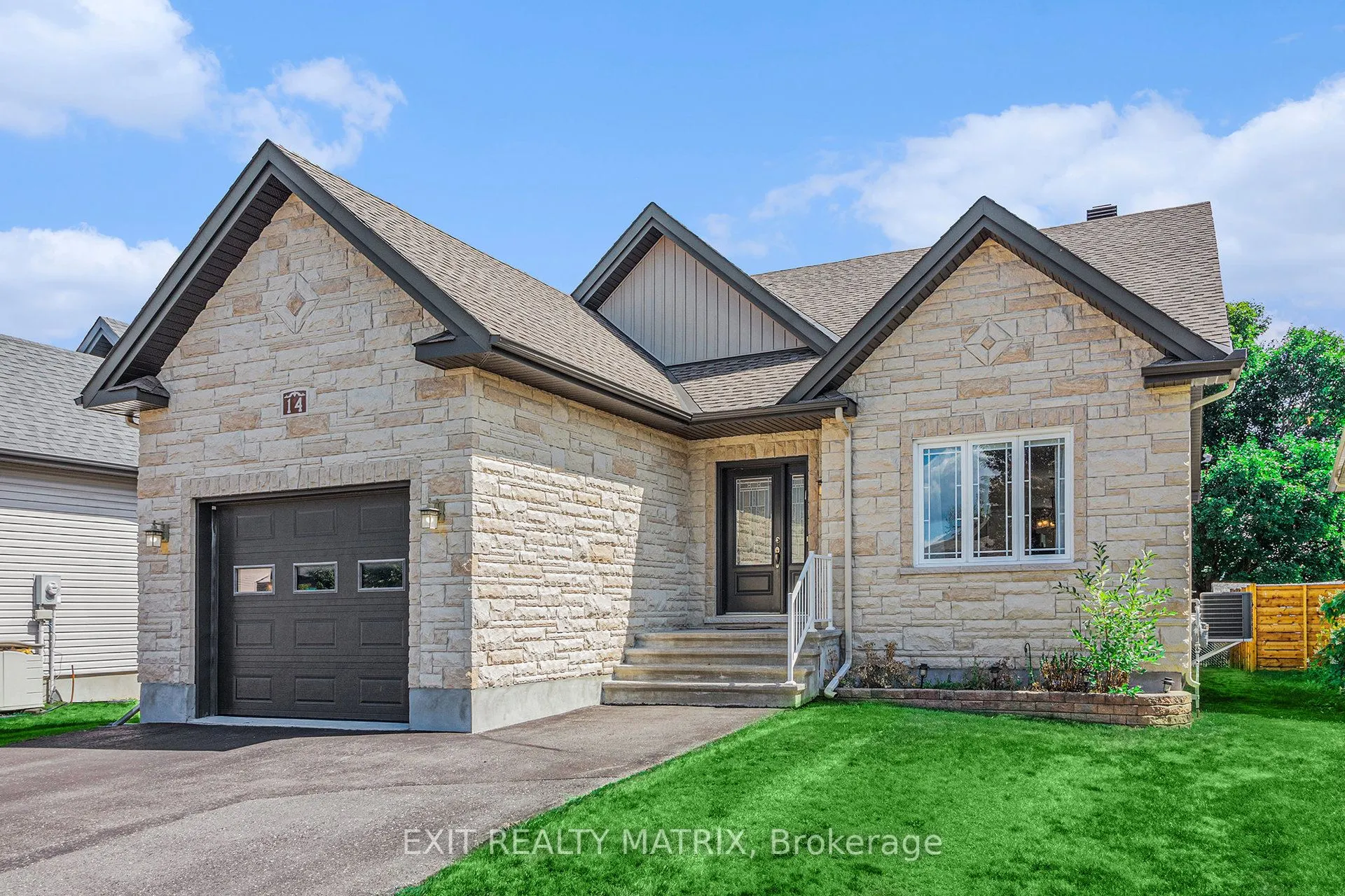 14 Provost Street