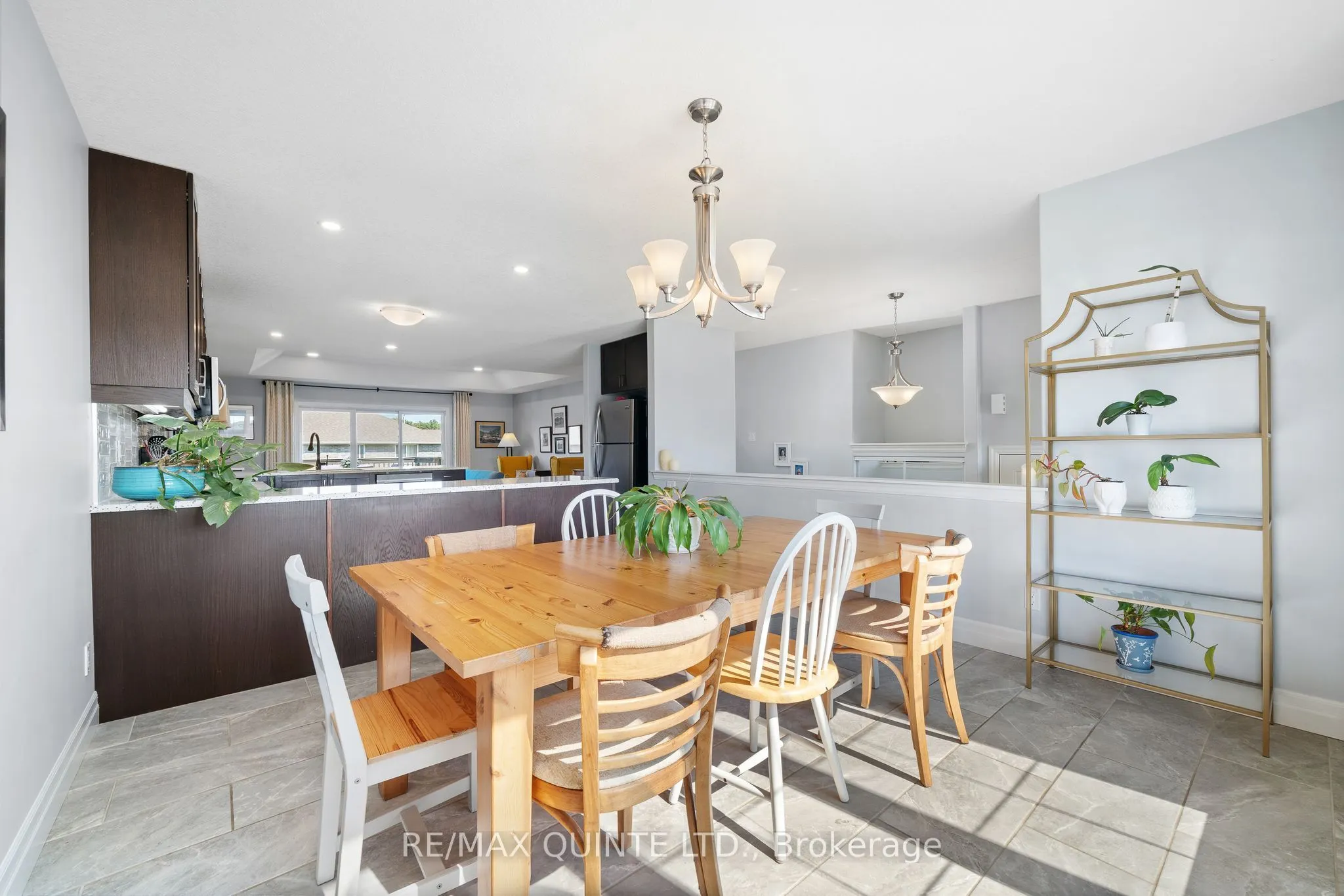 56 McIntosh Crescent