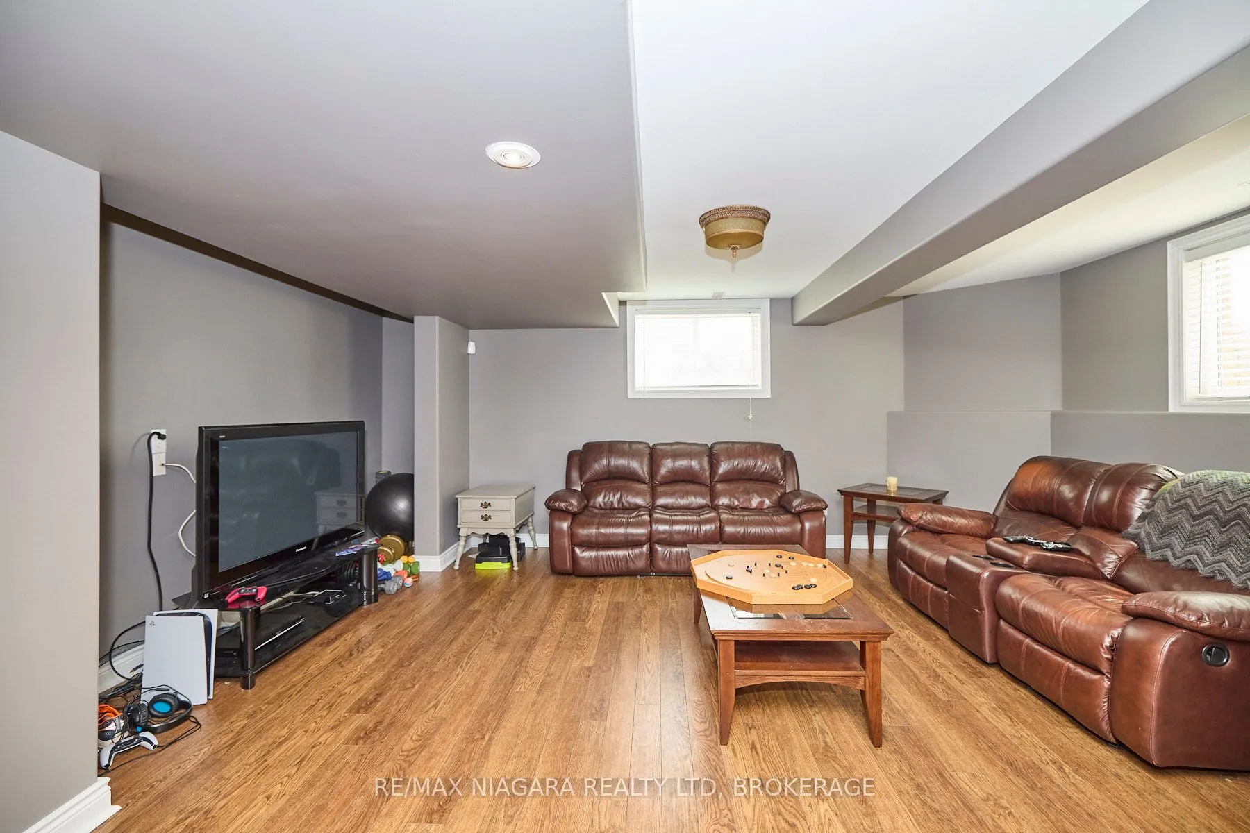 507 CARRIE Avenue