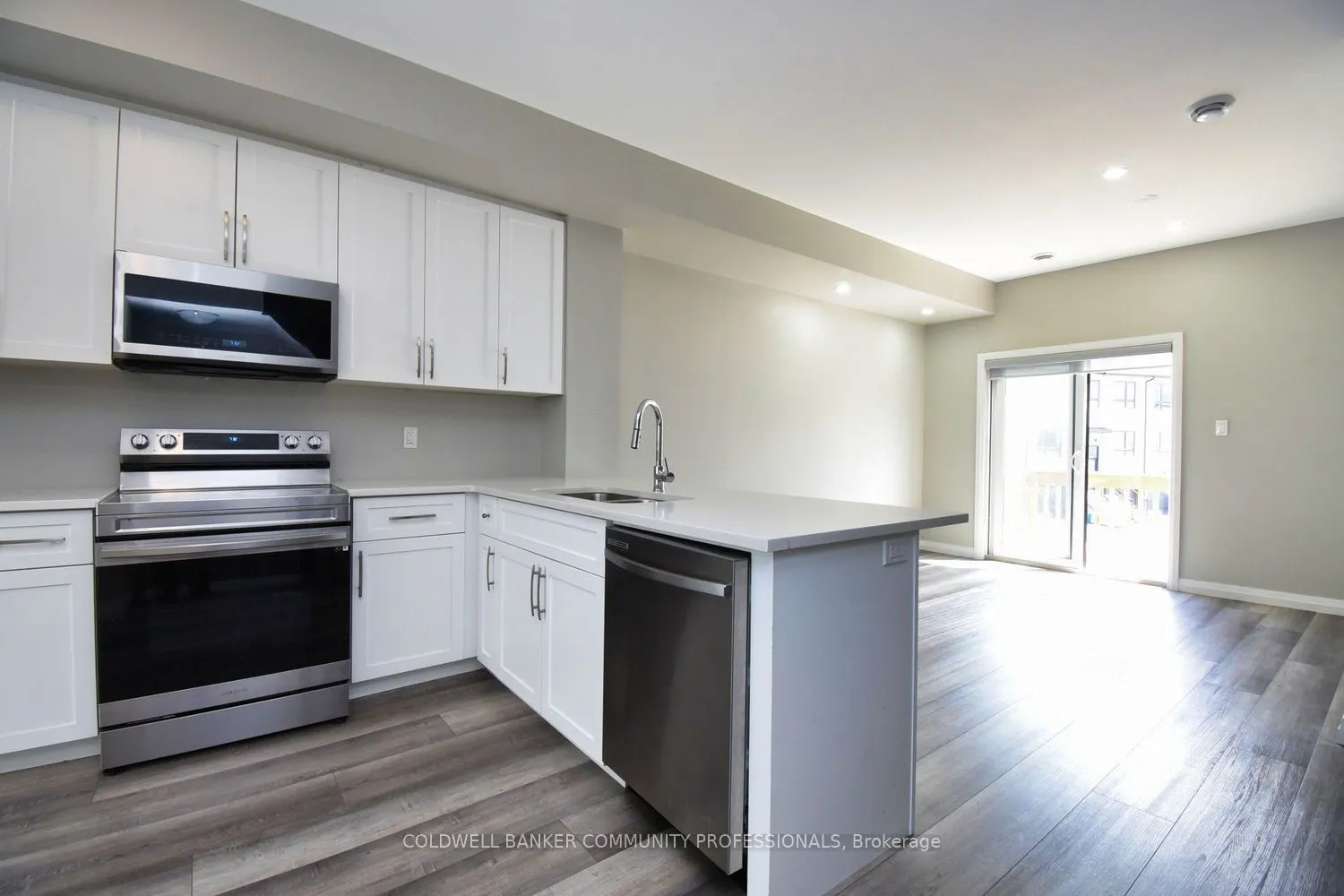 720 Grey Street, #70