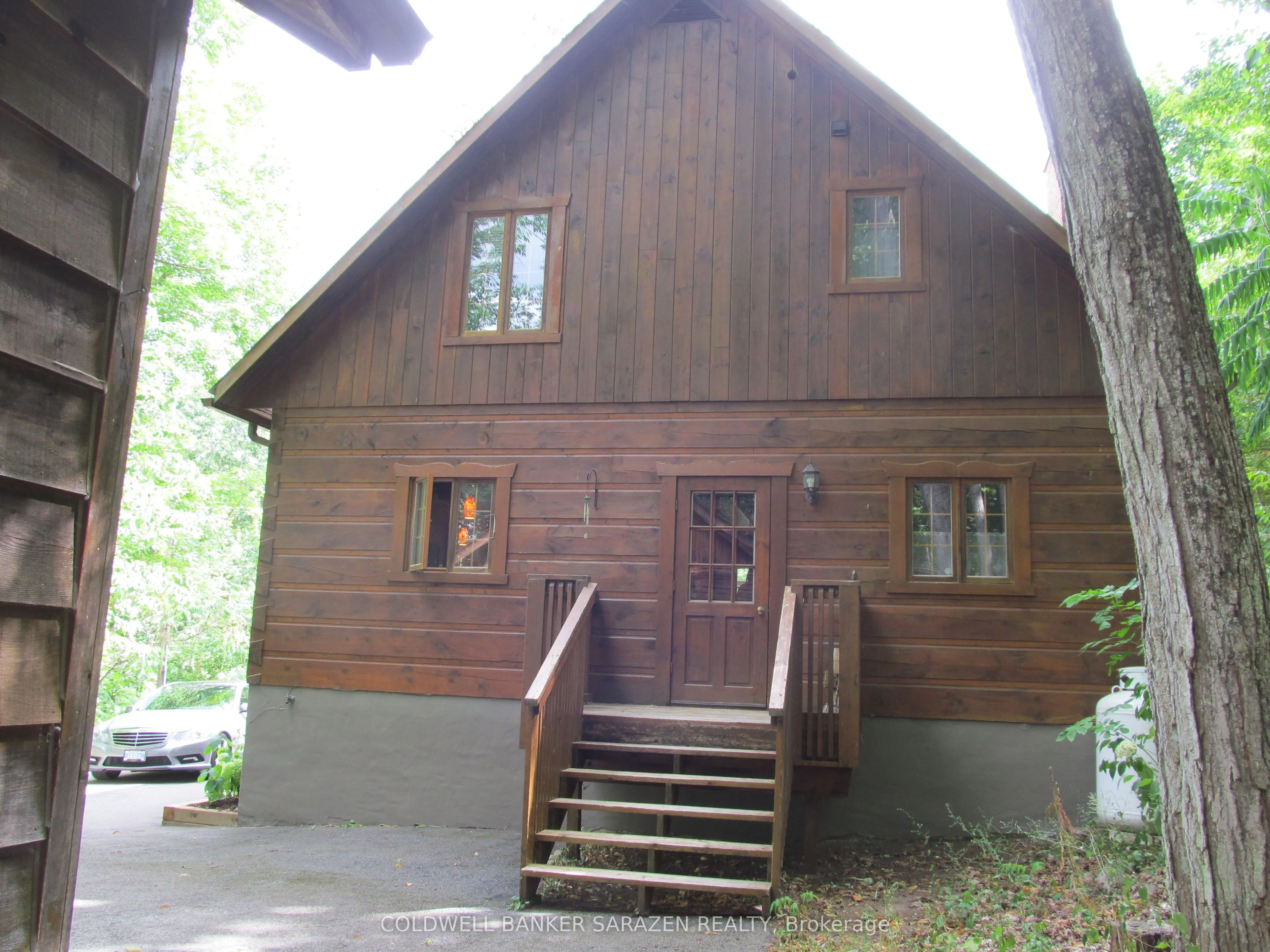 57 Viewmount Drive