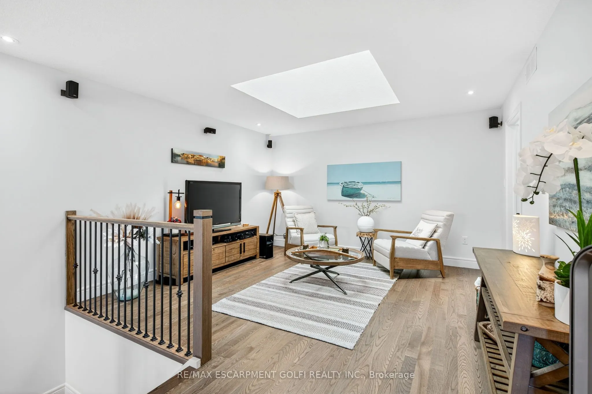 254 Gosling Gardens, #17