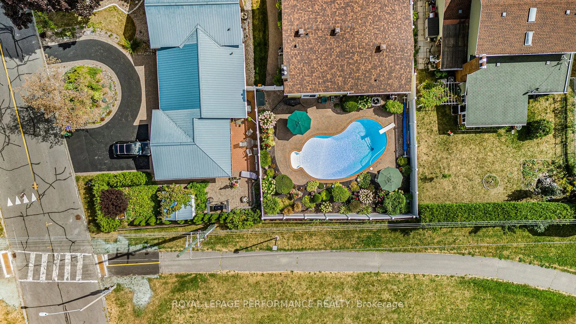 4362 Whittaker Crescent