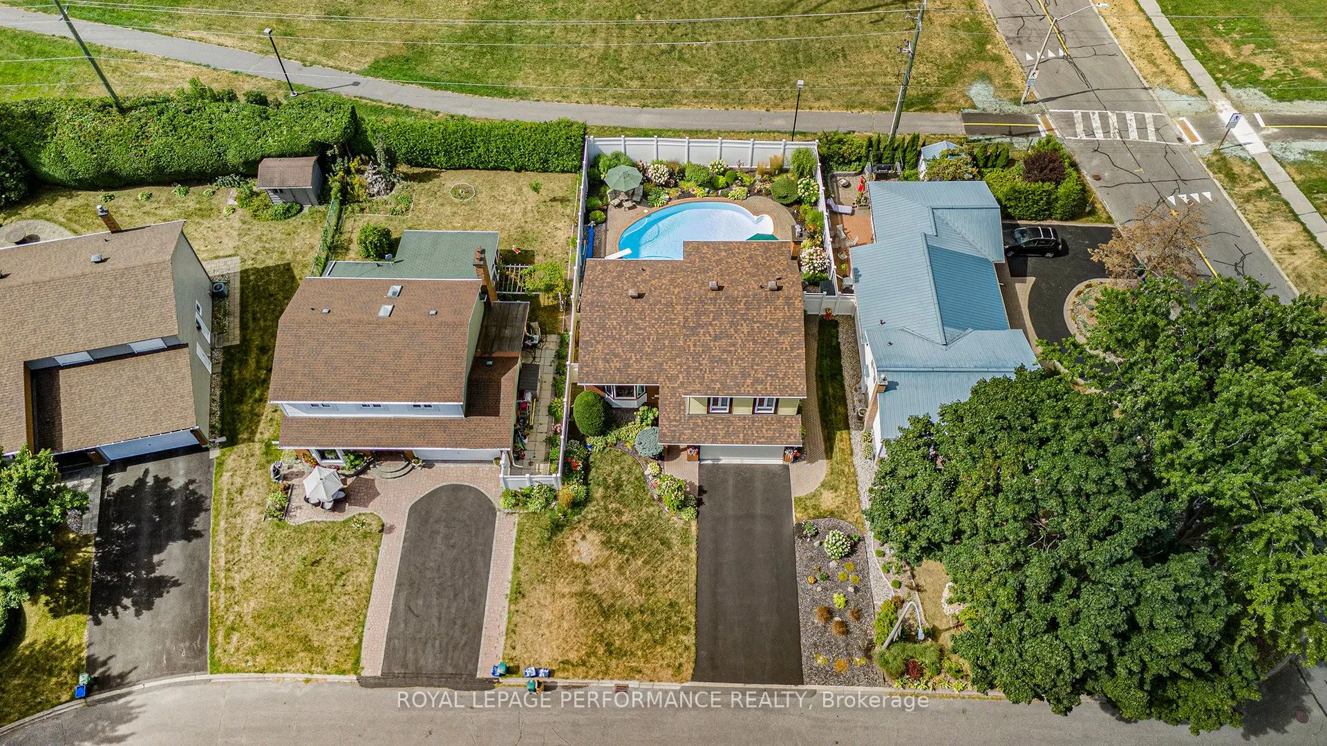 4362 Whittaker Crescent