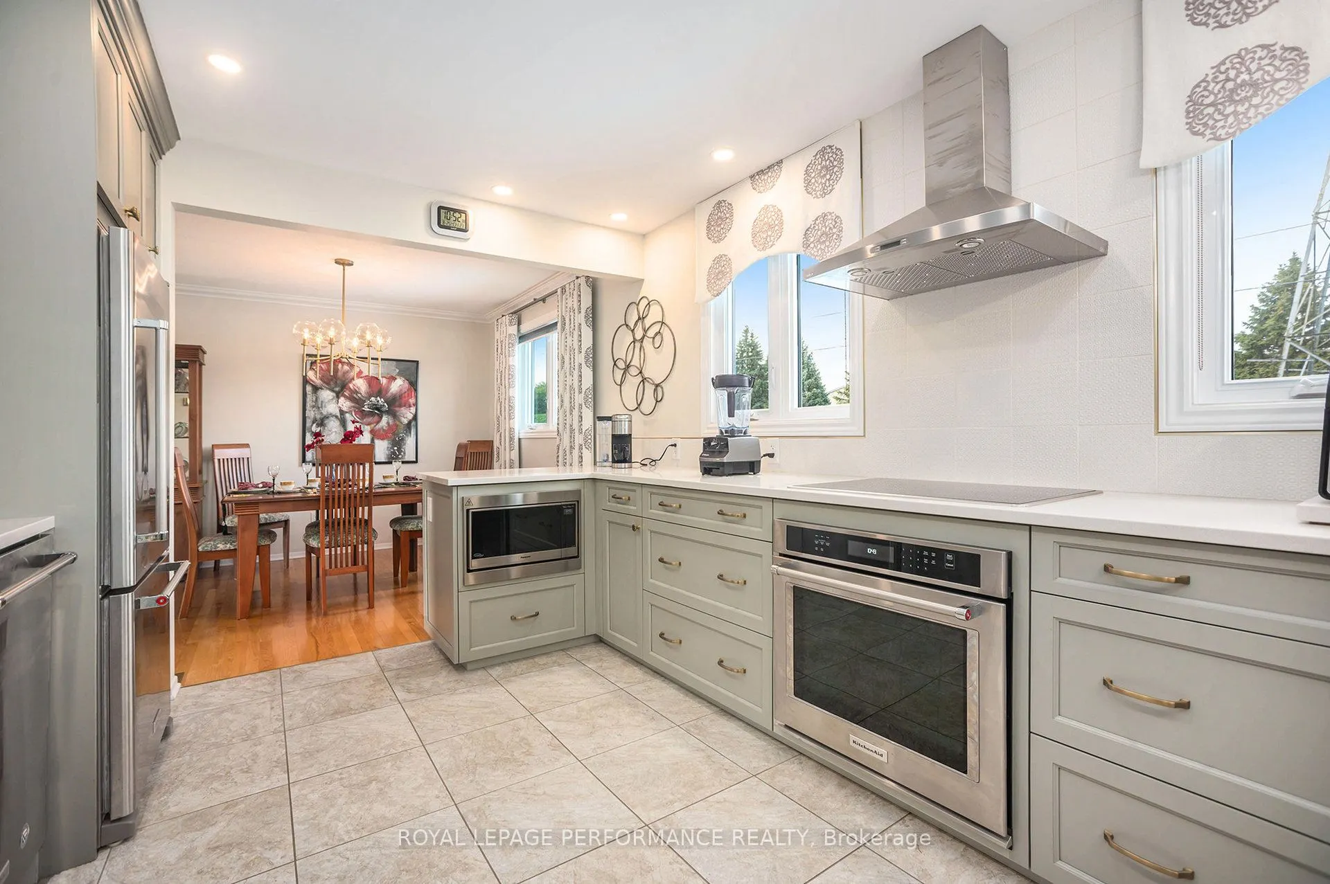 4362 Whittaker Crescent