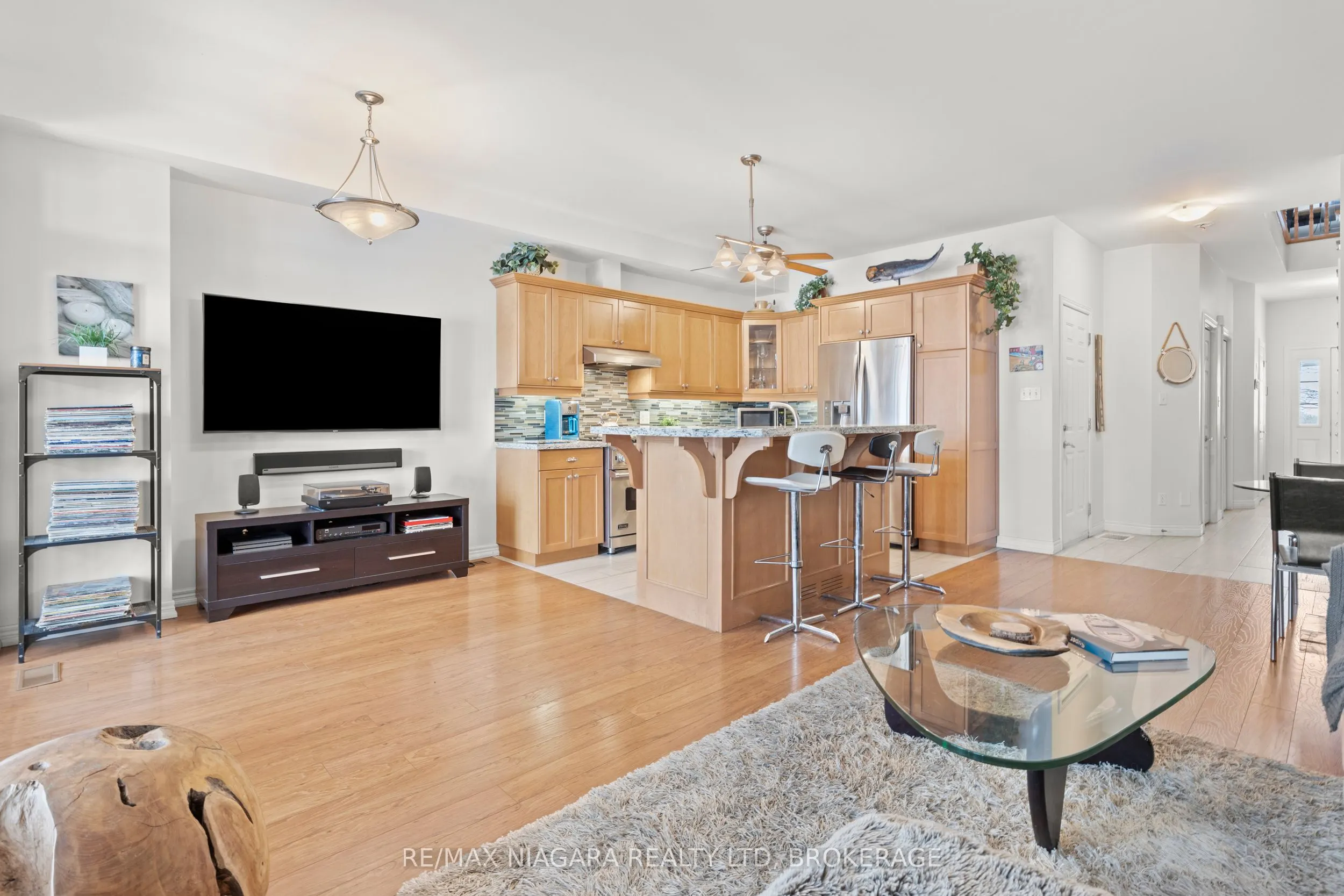 1069 Beach Boulevard