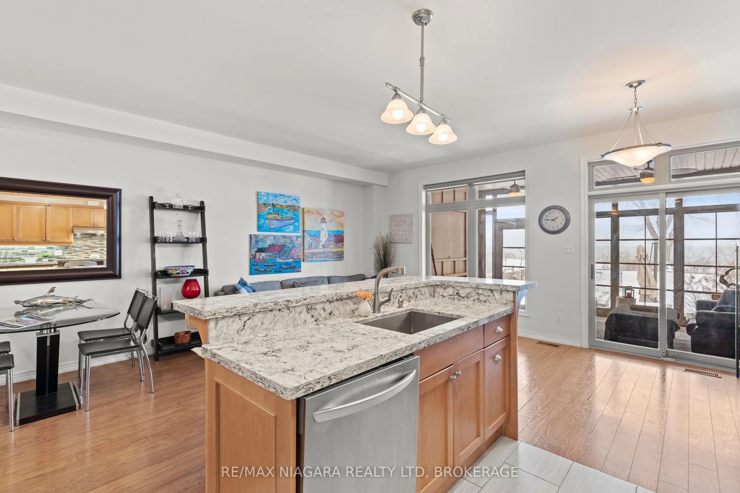 1069 Beach Boulevard