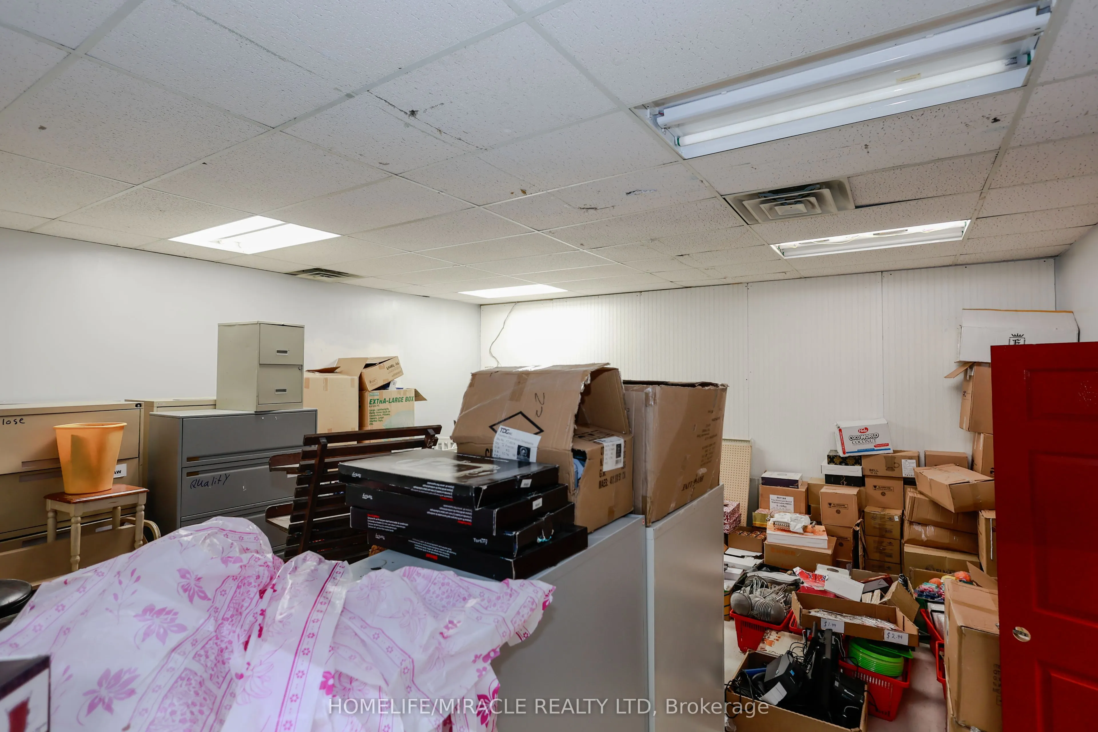 318 Queenston Road