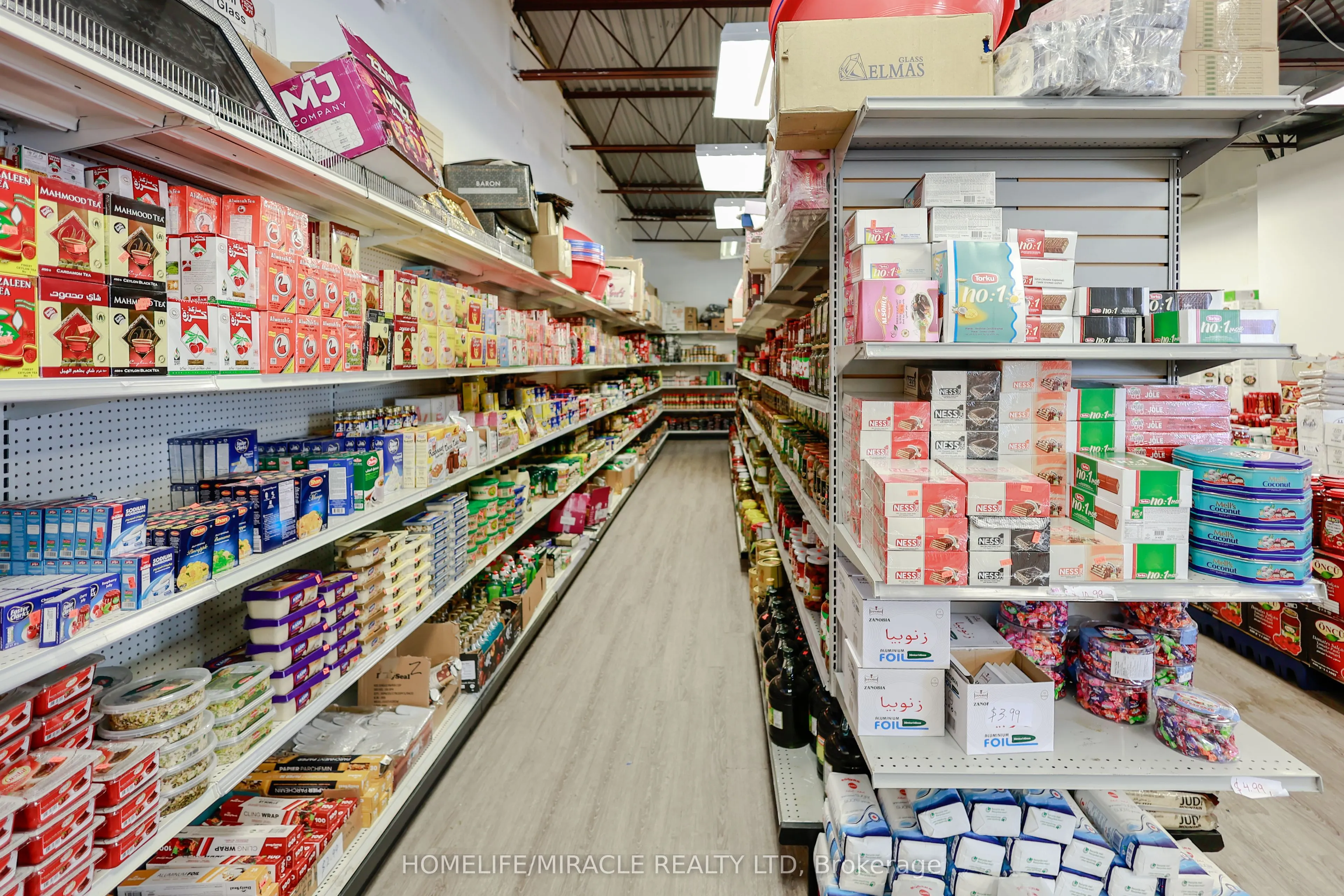 318 Queenston Road