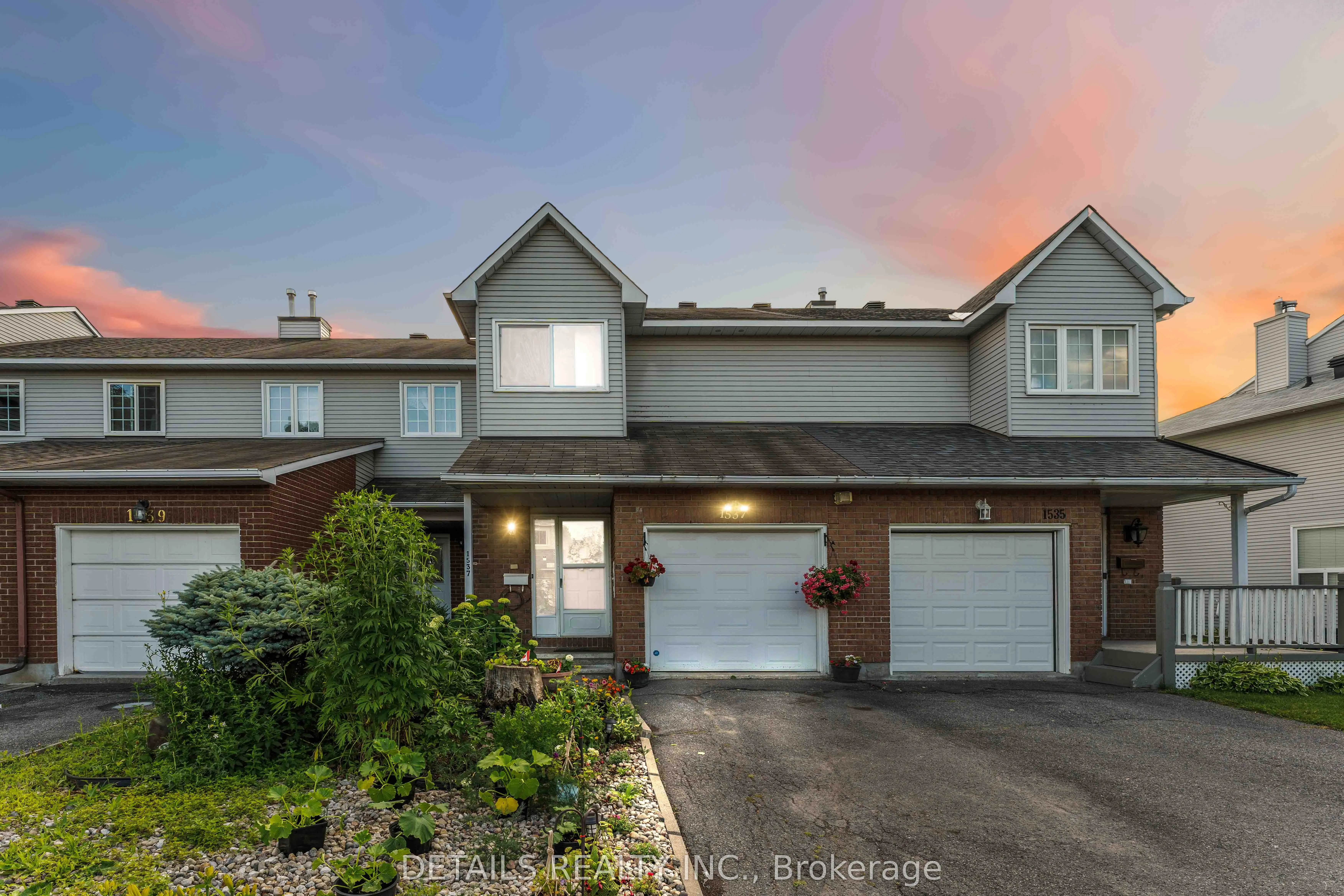 1537 Briarfield Crescent