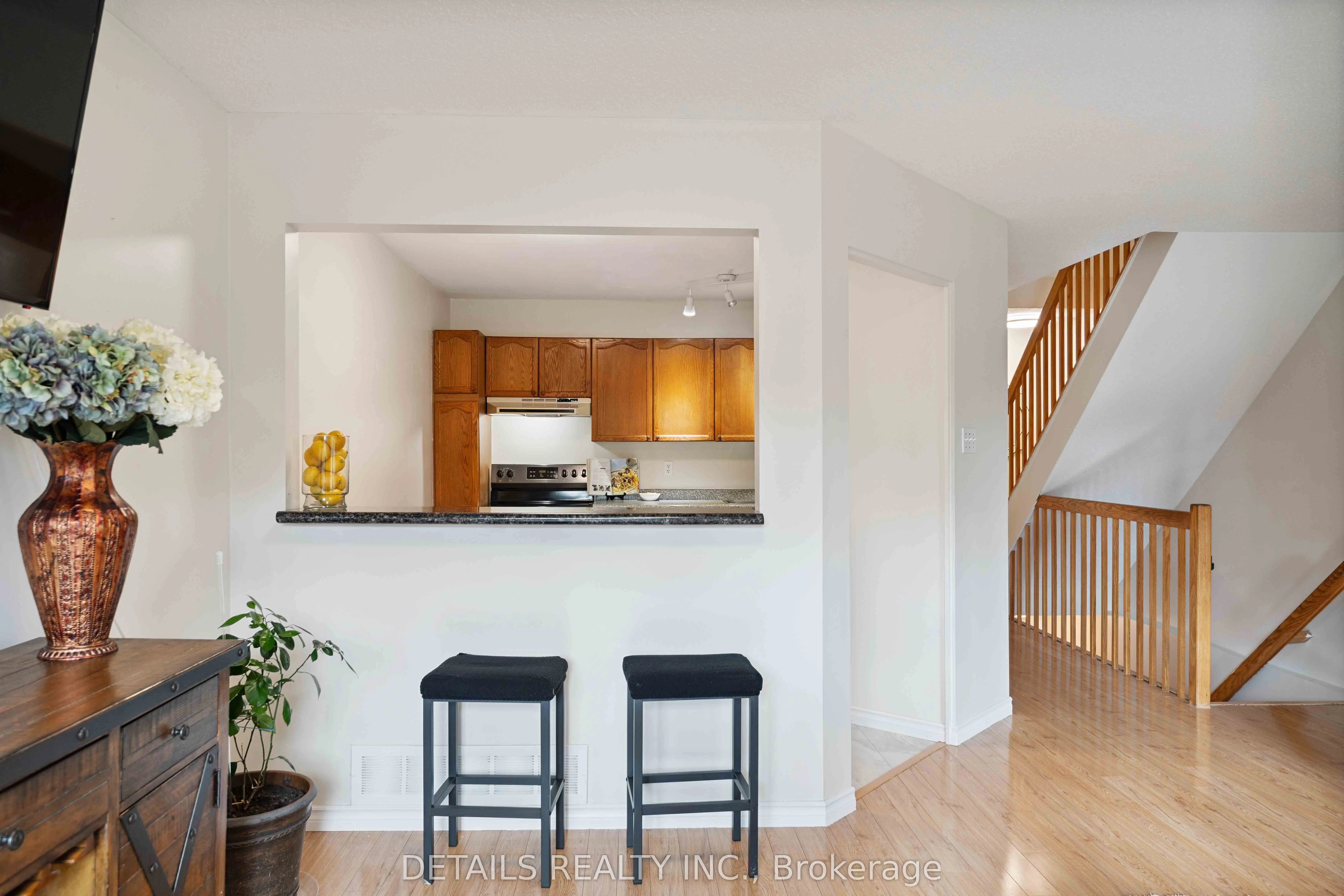 1537 Briarfield Crescent