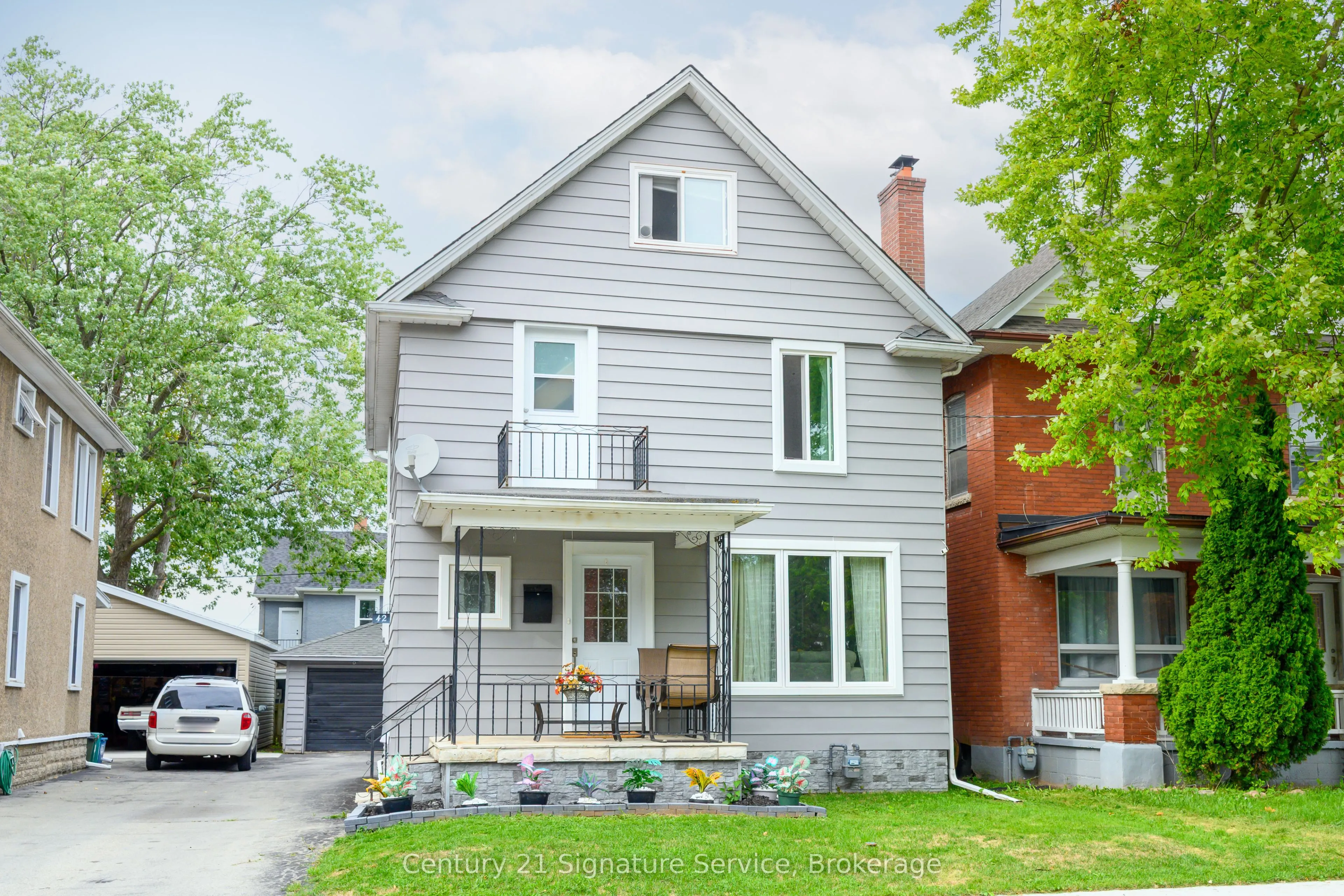 42 Grove Street