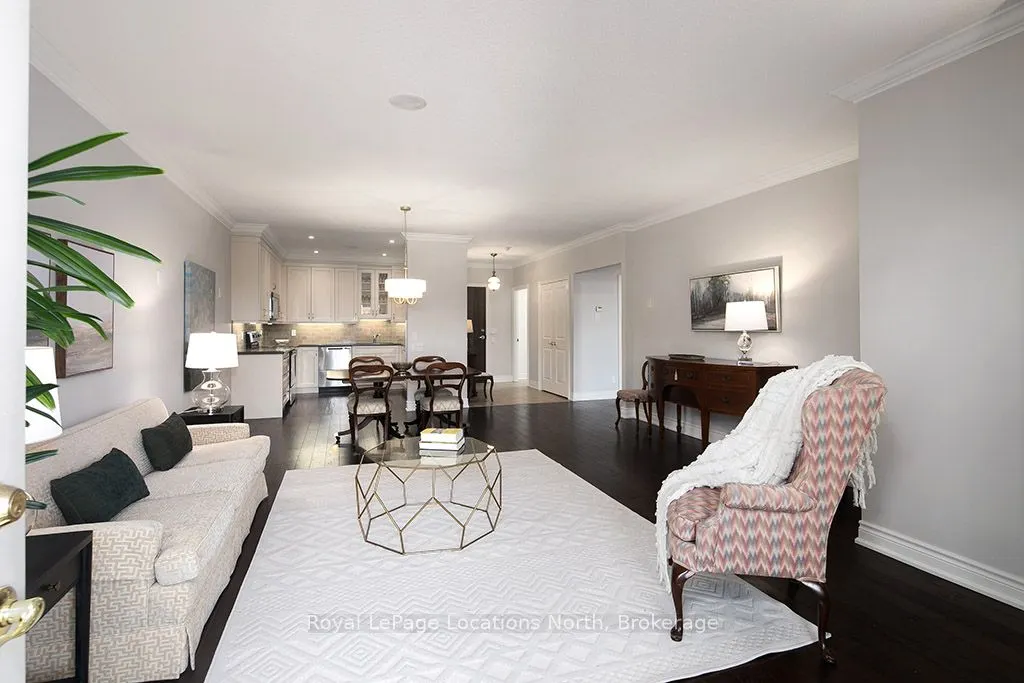 25 Beaver Street S, #203