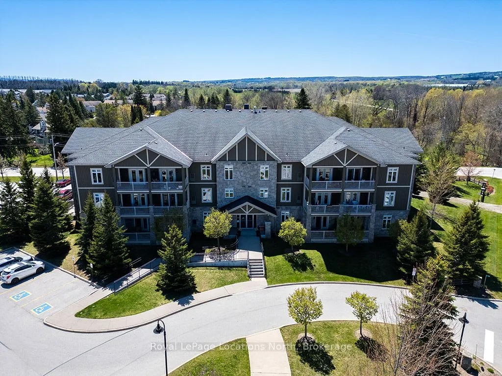 25 Beaver Street S, #203