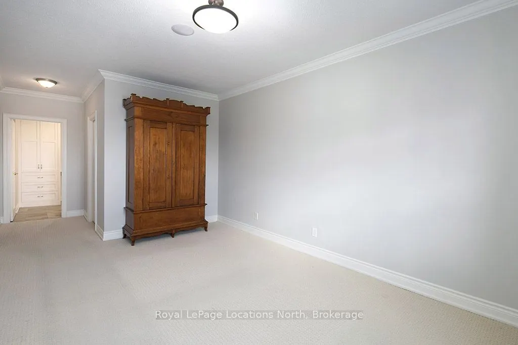 25 Beaver Street S, #203