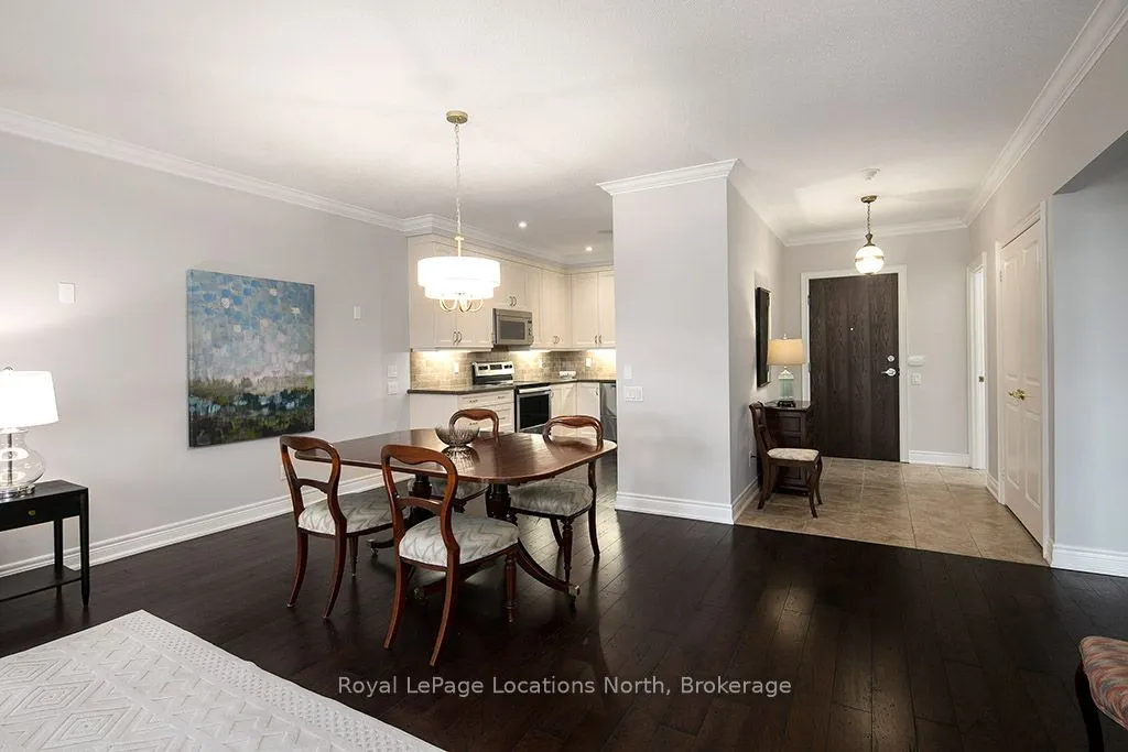 25 Beaver Street S, #203