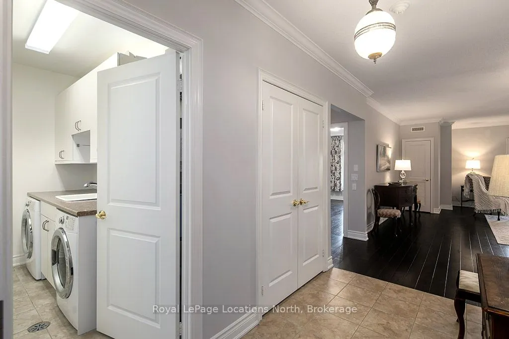 25 Beaver Street S, #203