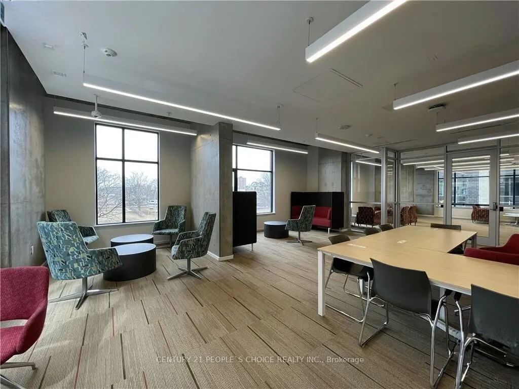 105 Champagne Avenue S, #1907