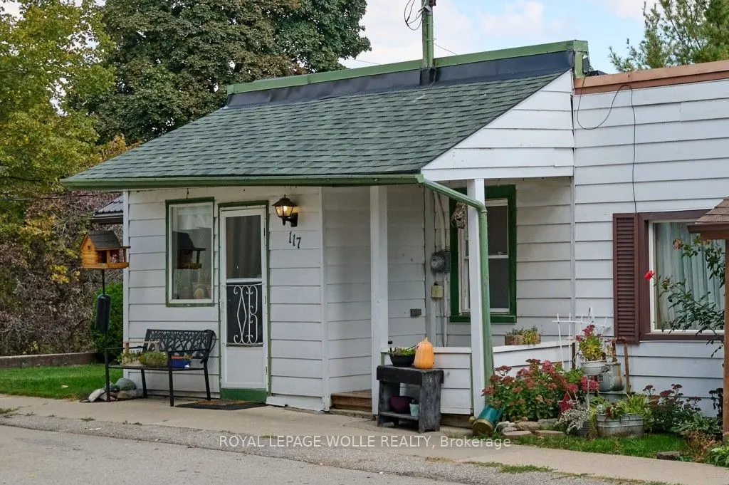 117 Front Street