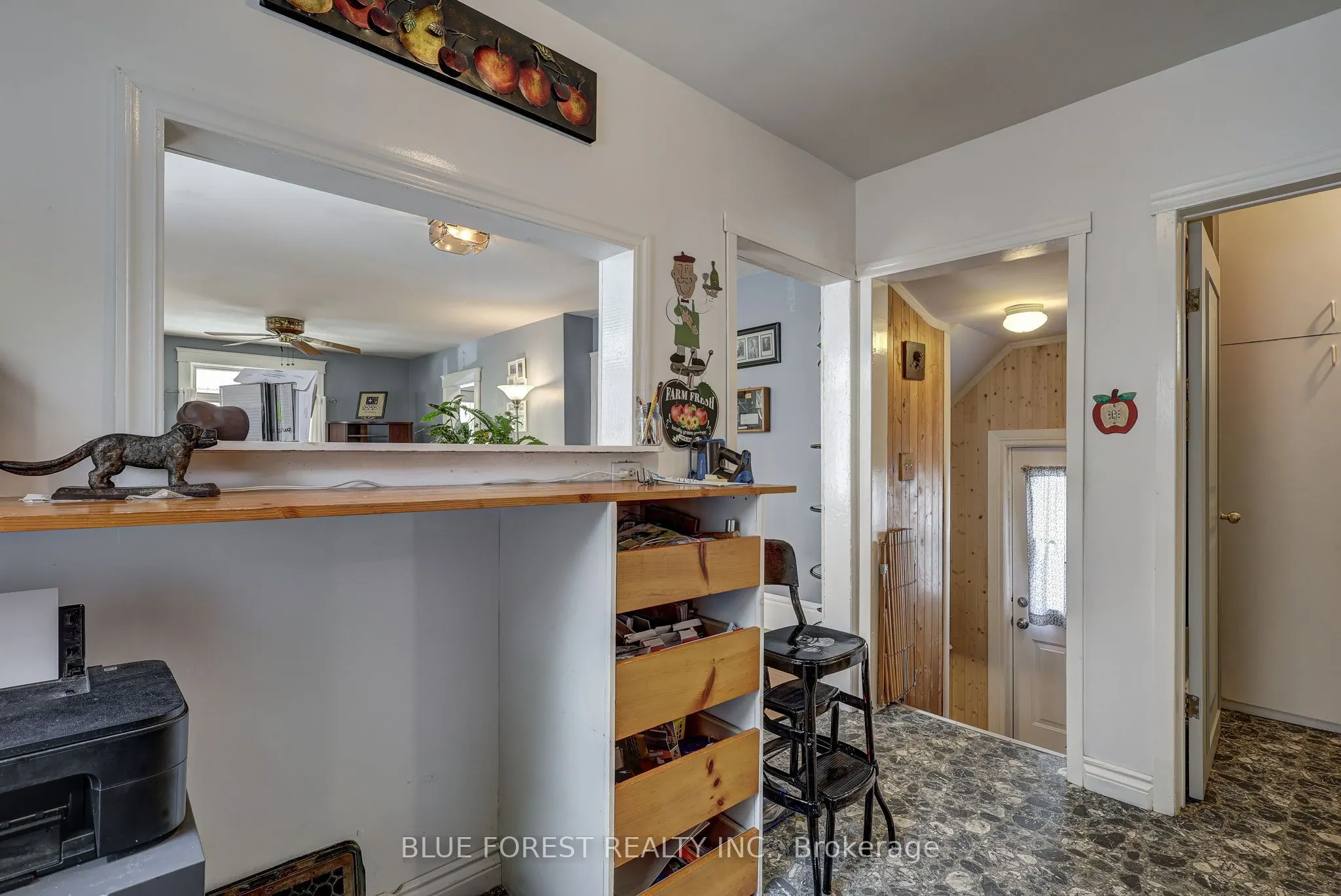 82 Connaught Avenue