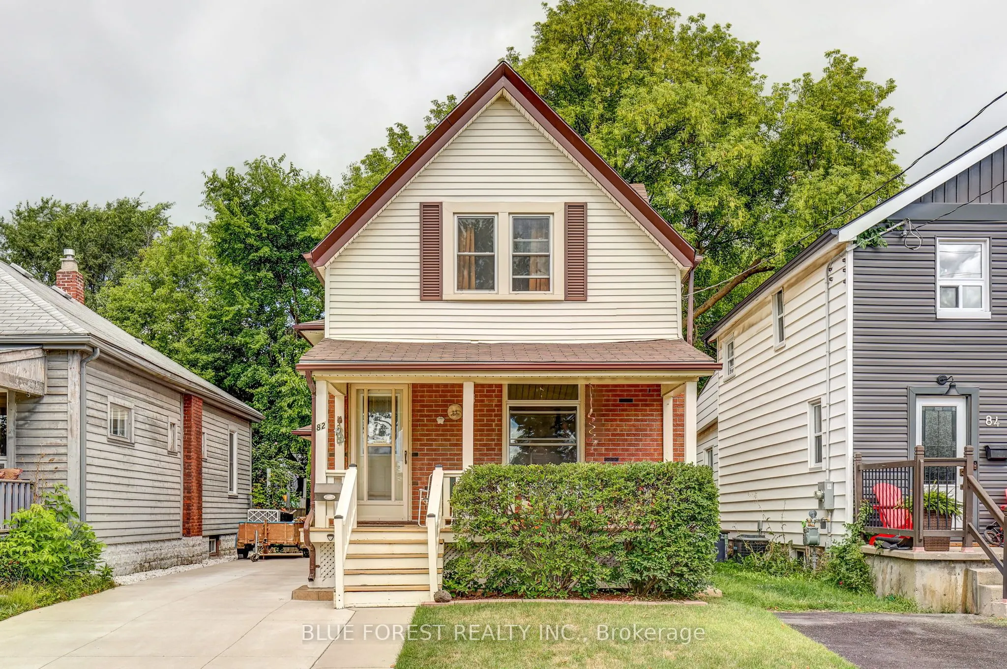 82 Connaught Avenue