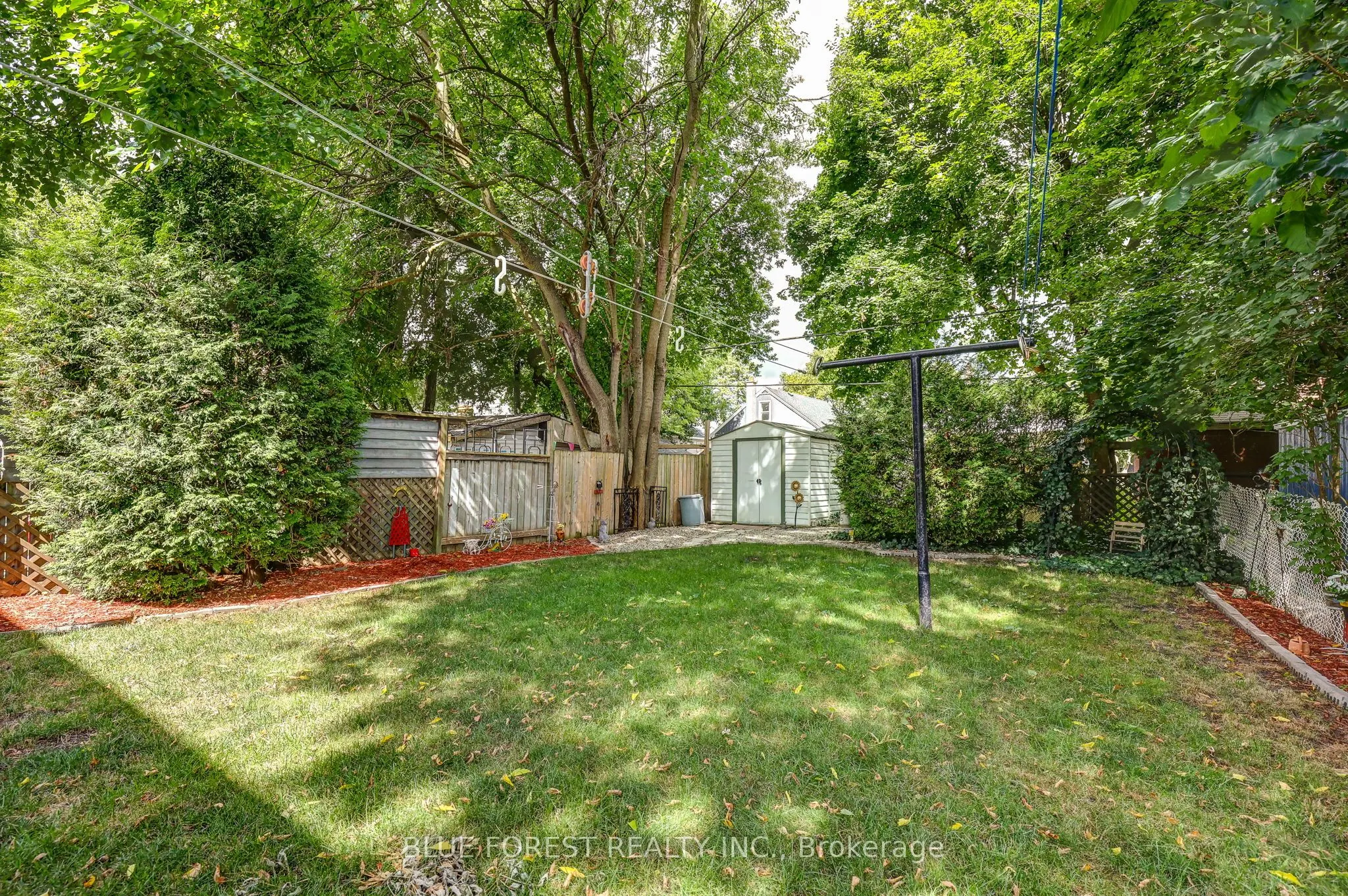 82 Connaught Avenue