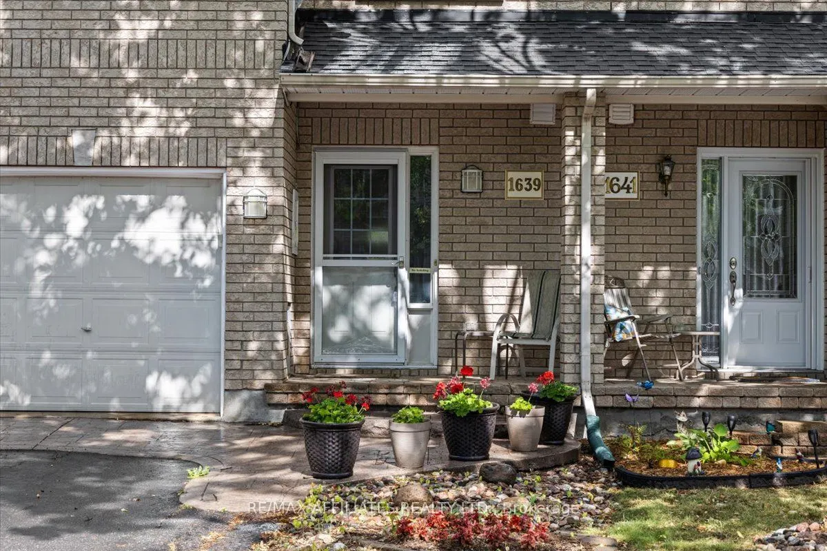 1639 Trenholm Lane
