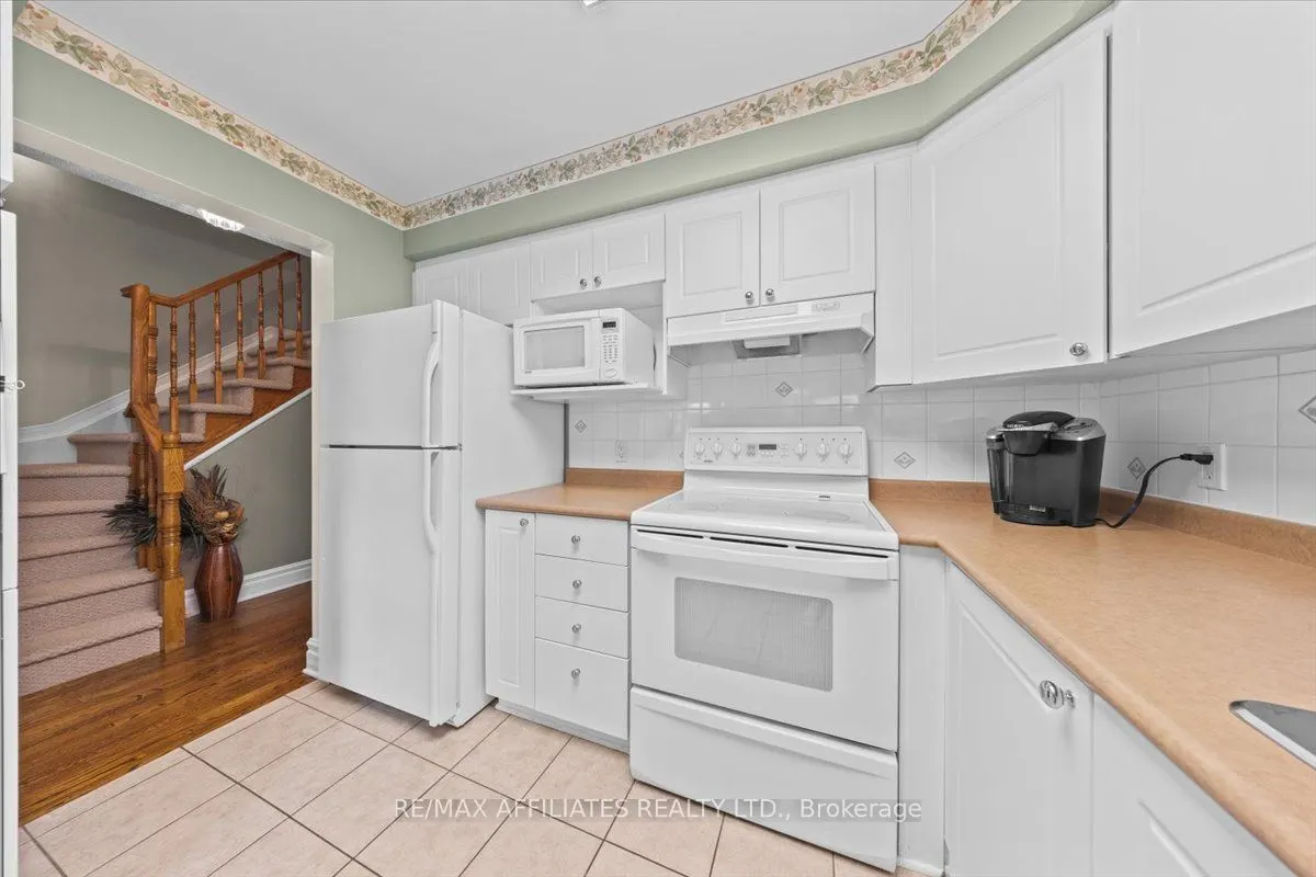 1639 Trenholm Lane