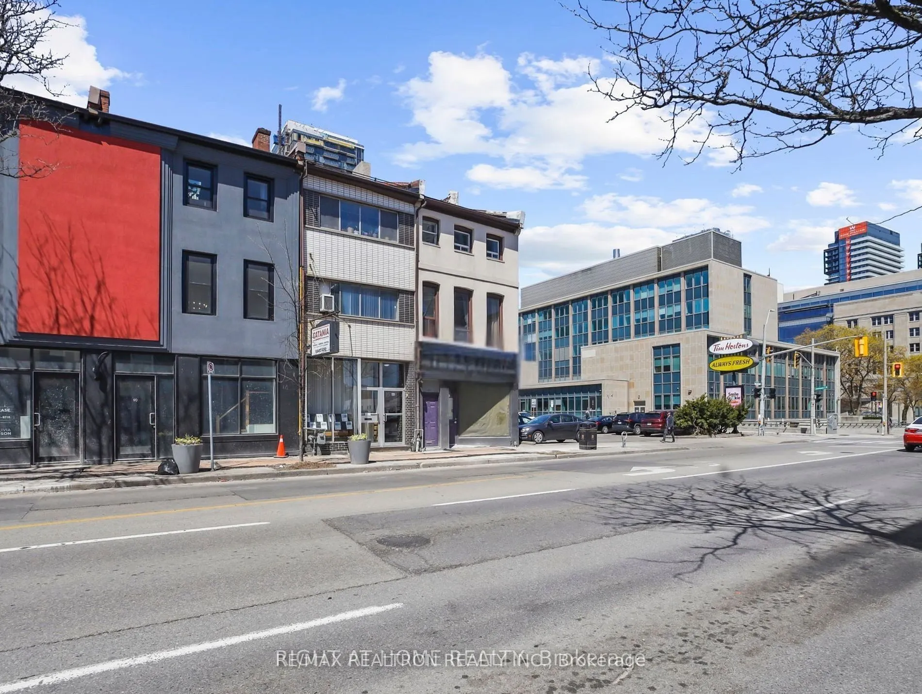 84 - 86 John Street S