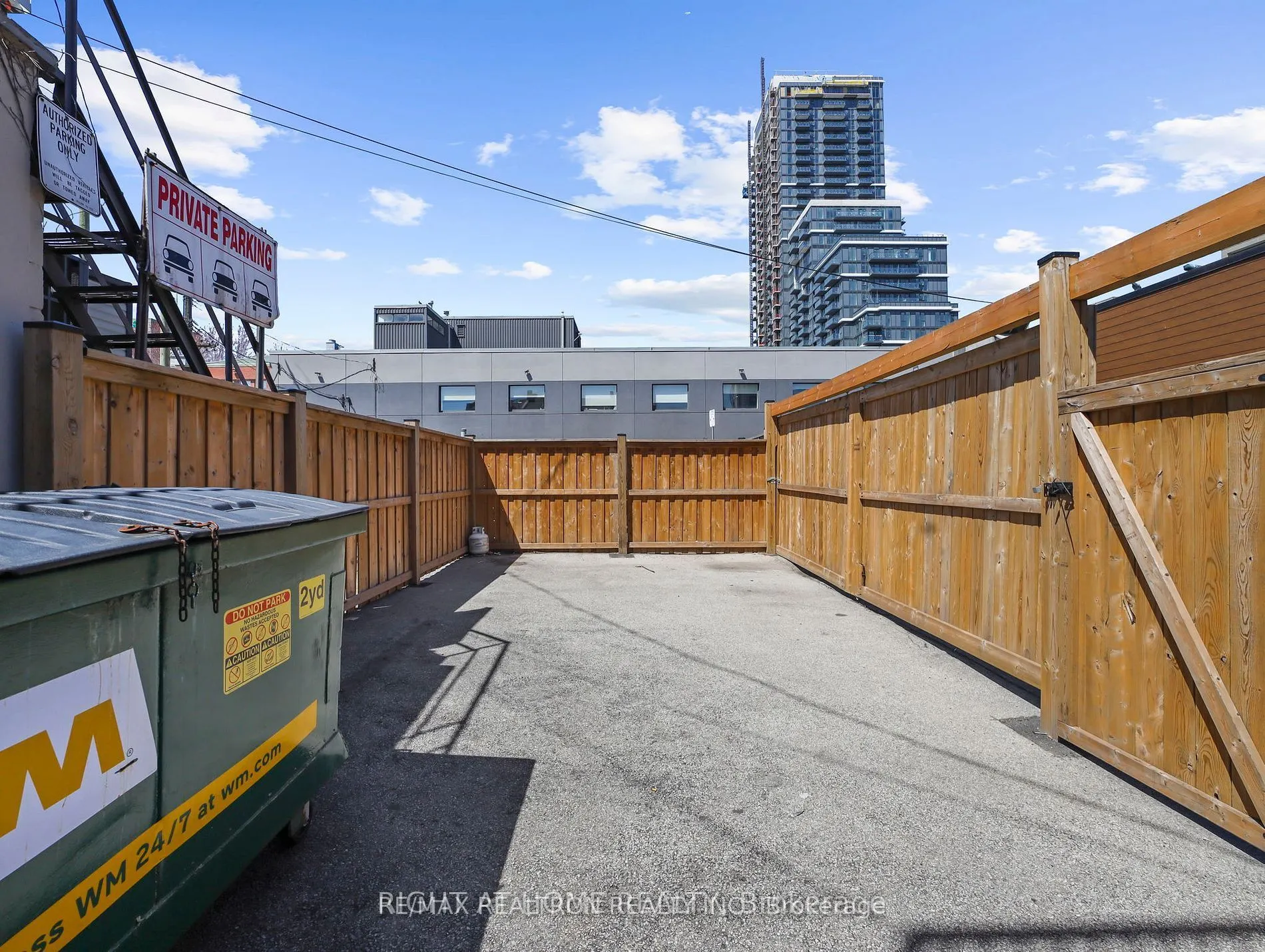 84 - 86 John Street S