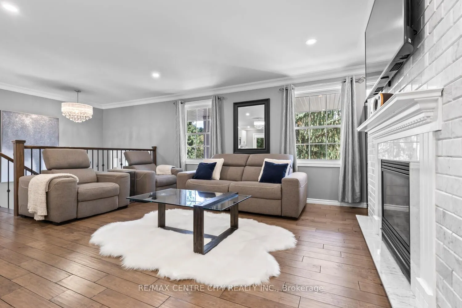 469 Belvedere Place