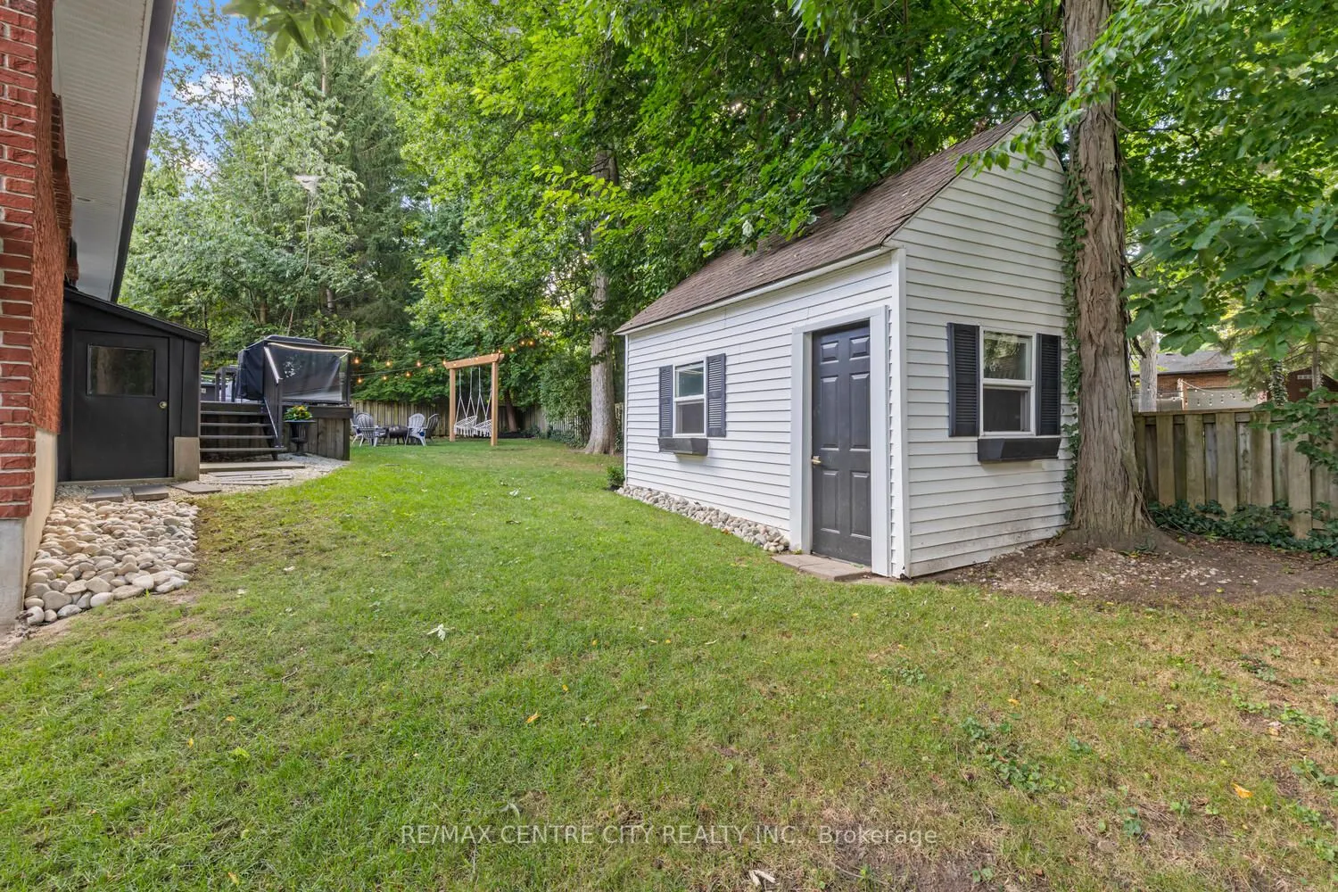 469 Belvedere Place