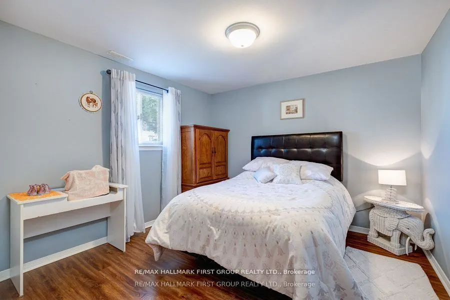 15 Catherine Crescent