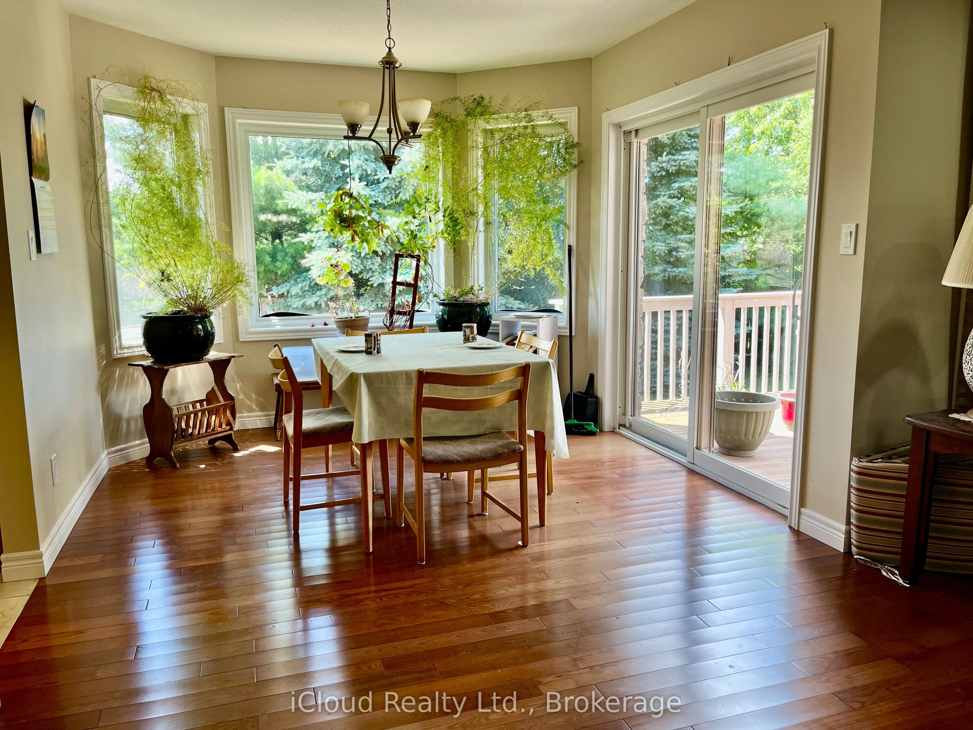 782 Brentwood Drive
