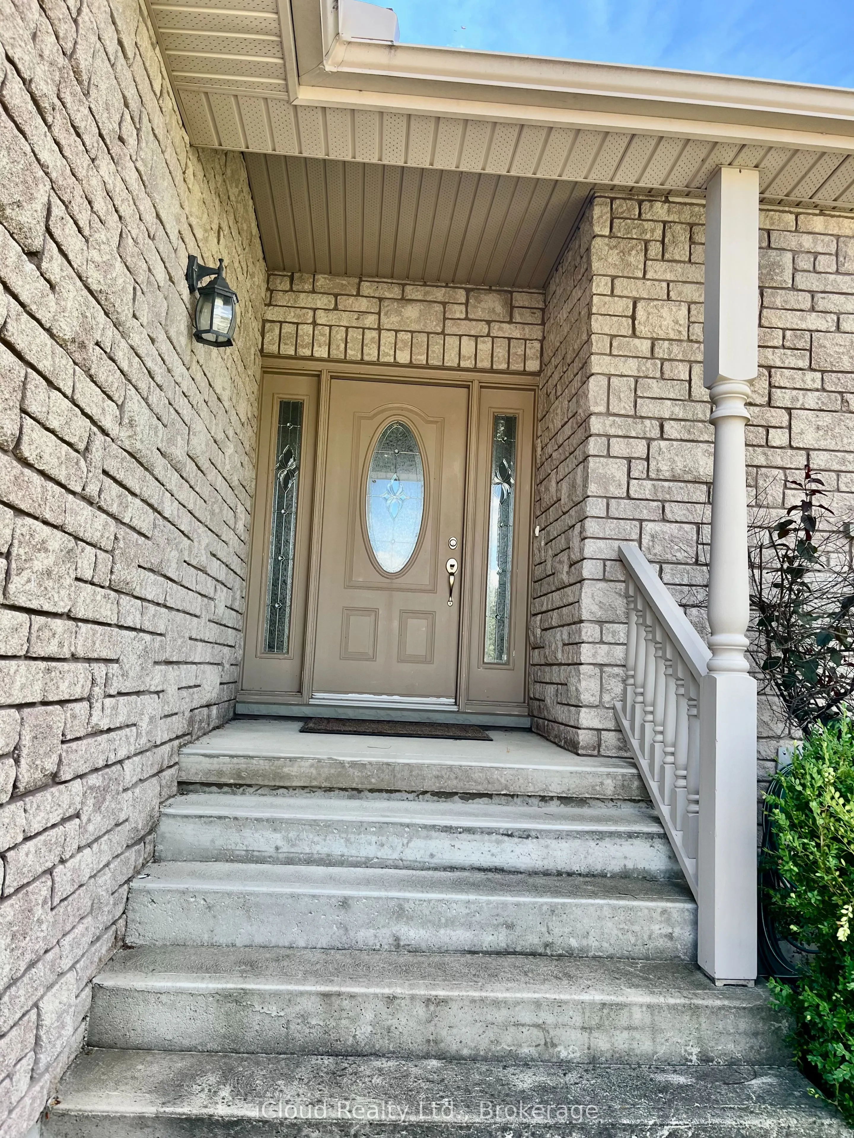 782 Brentwood Drive