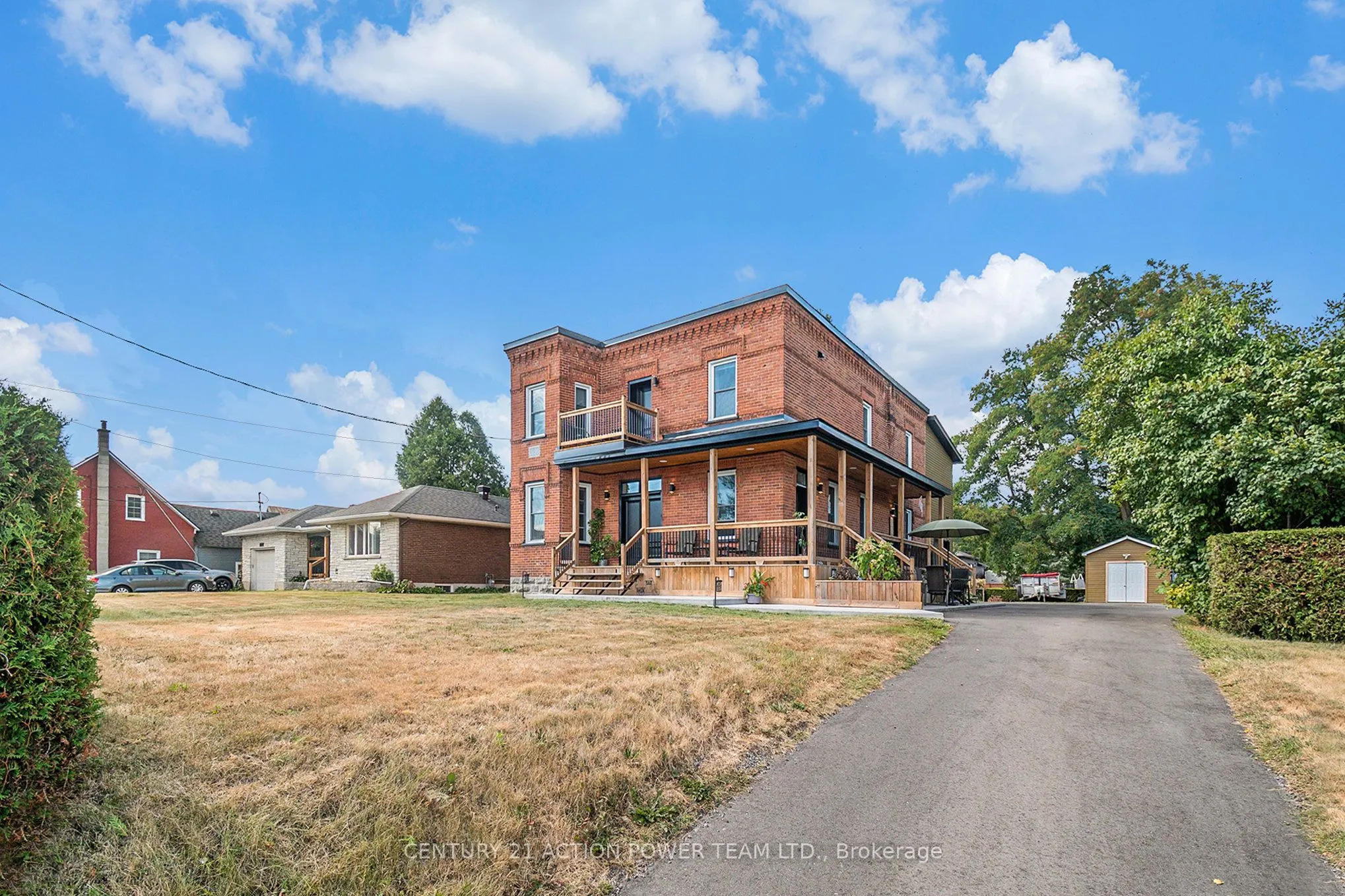 1674 Landry Street