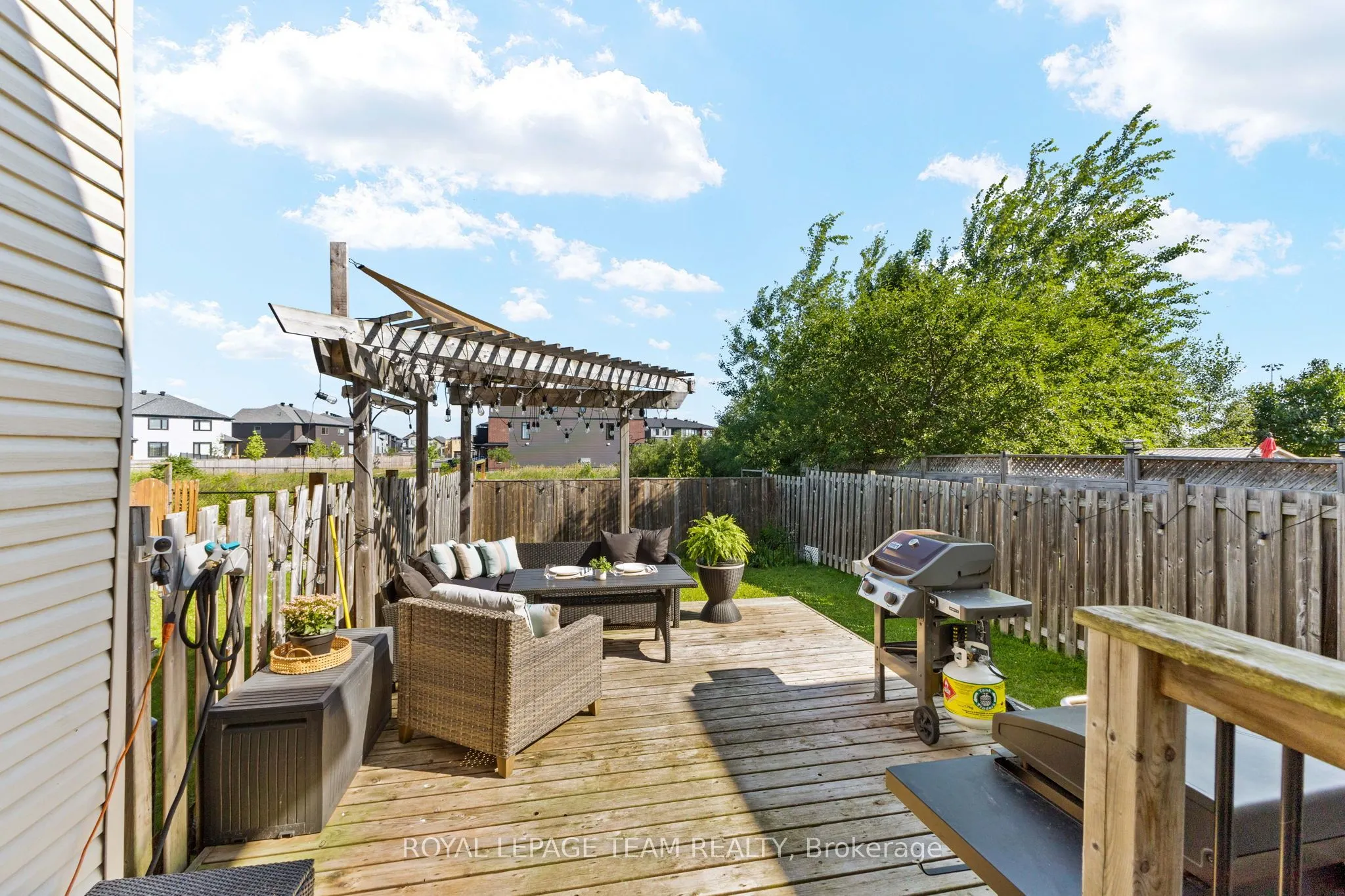 1879 Arrowgrass Way