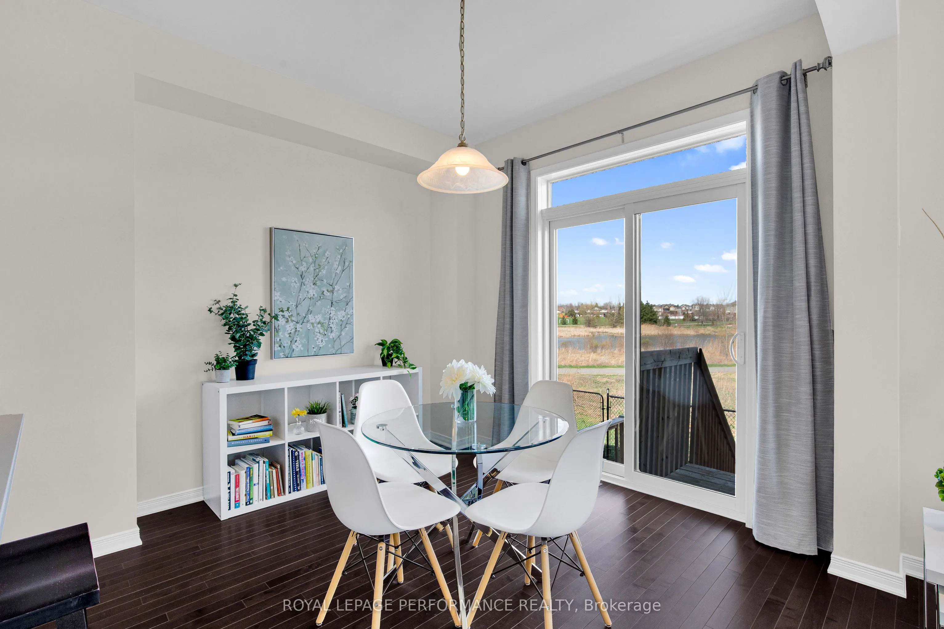 569 Radiant Private