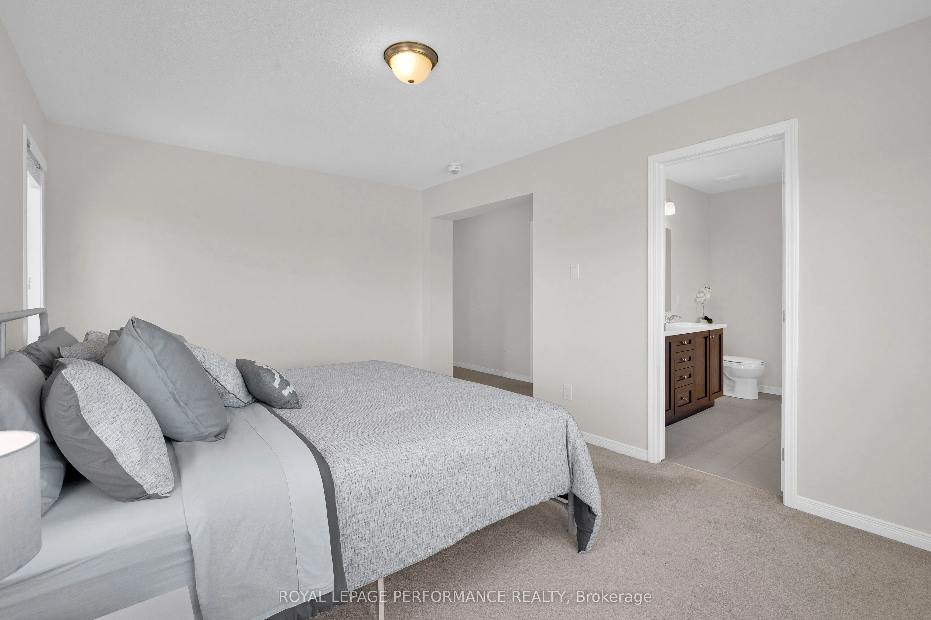569 Radiant Private