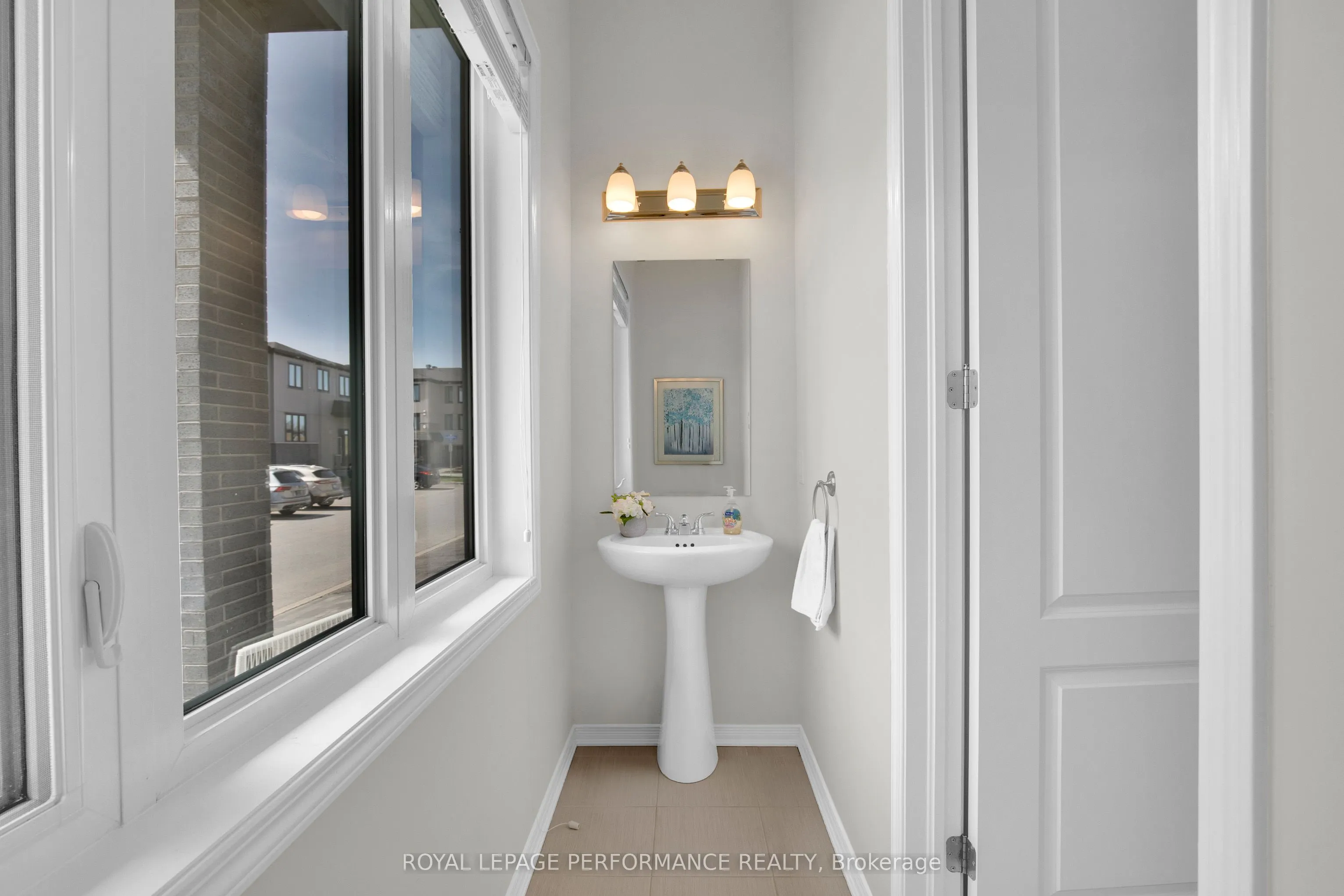 569 Radiant Private