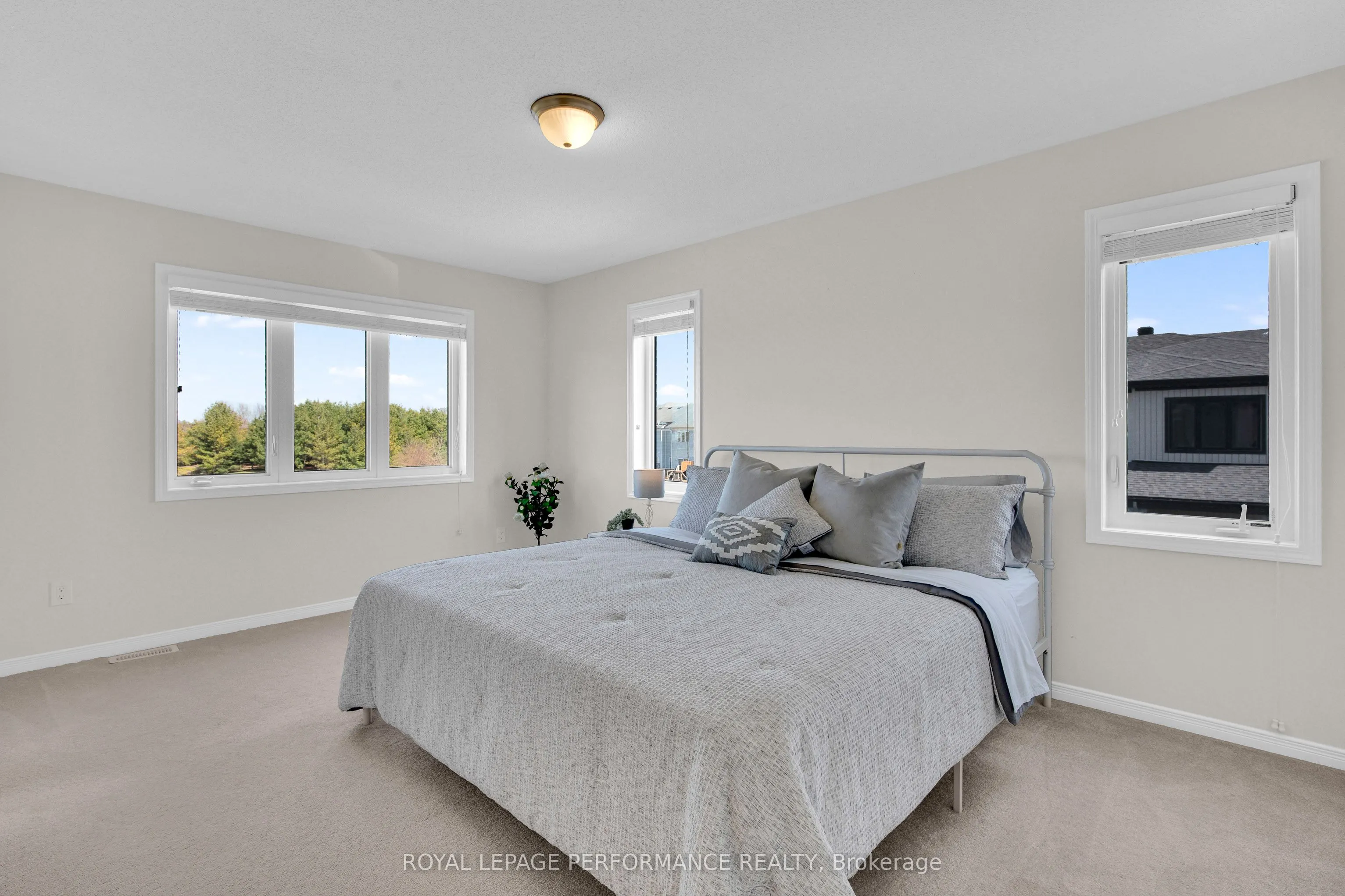 569 Radiant Private