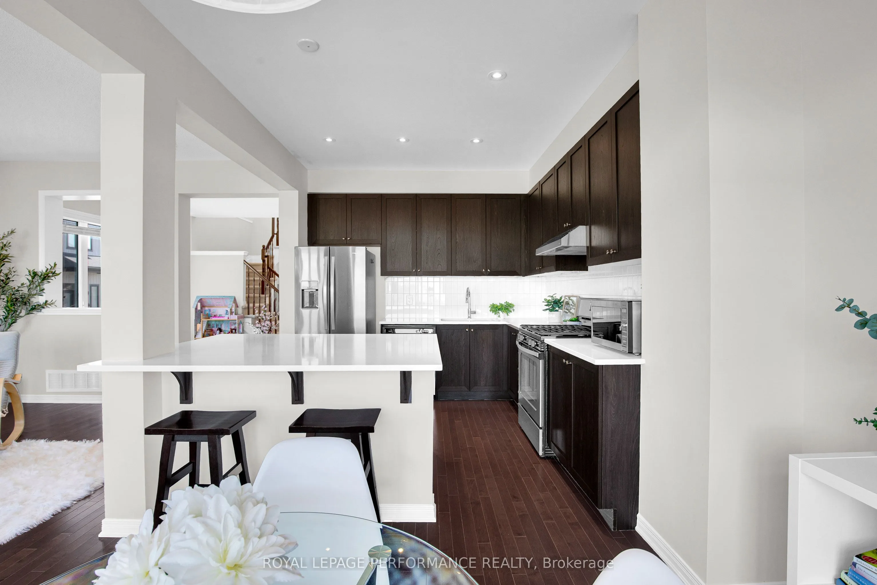 569 Radiant Private