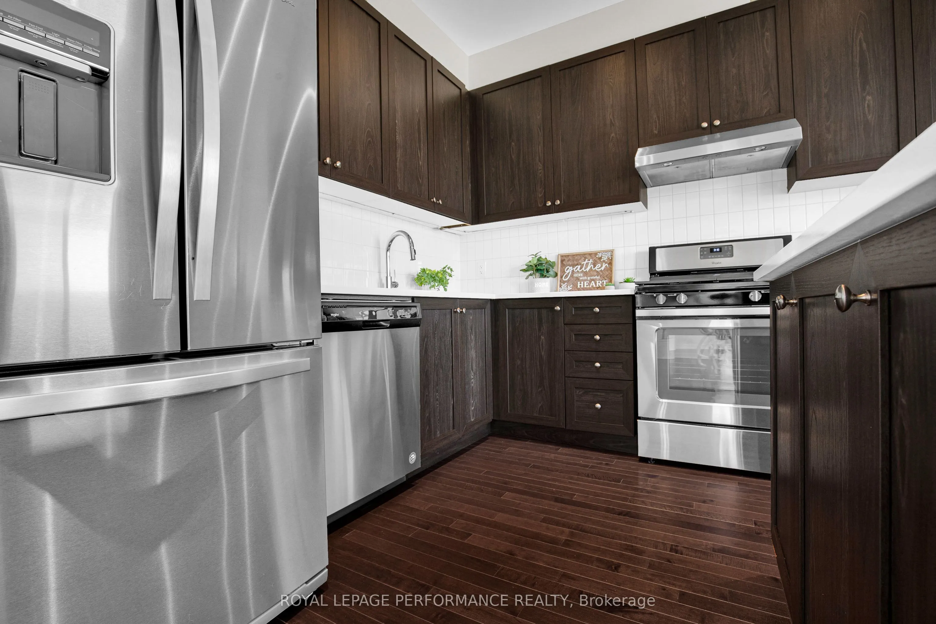 569 Radiant Private